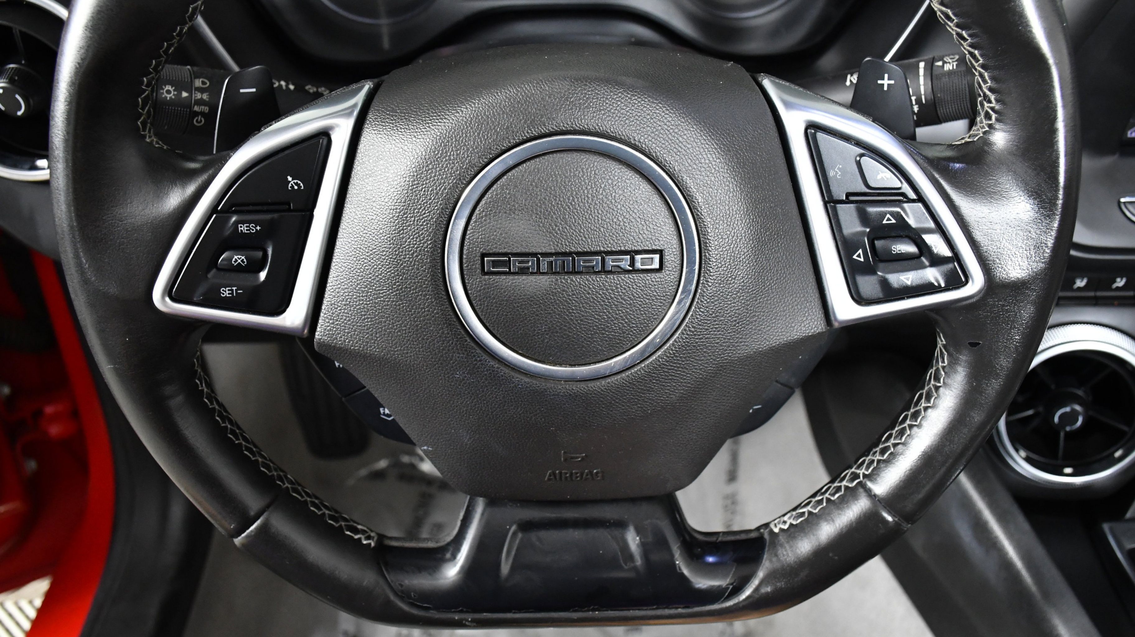 2020 Chevrolet Camaro 1LT photo 7