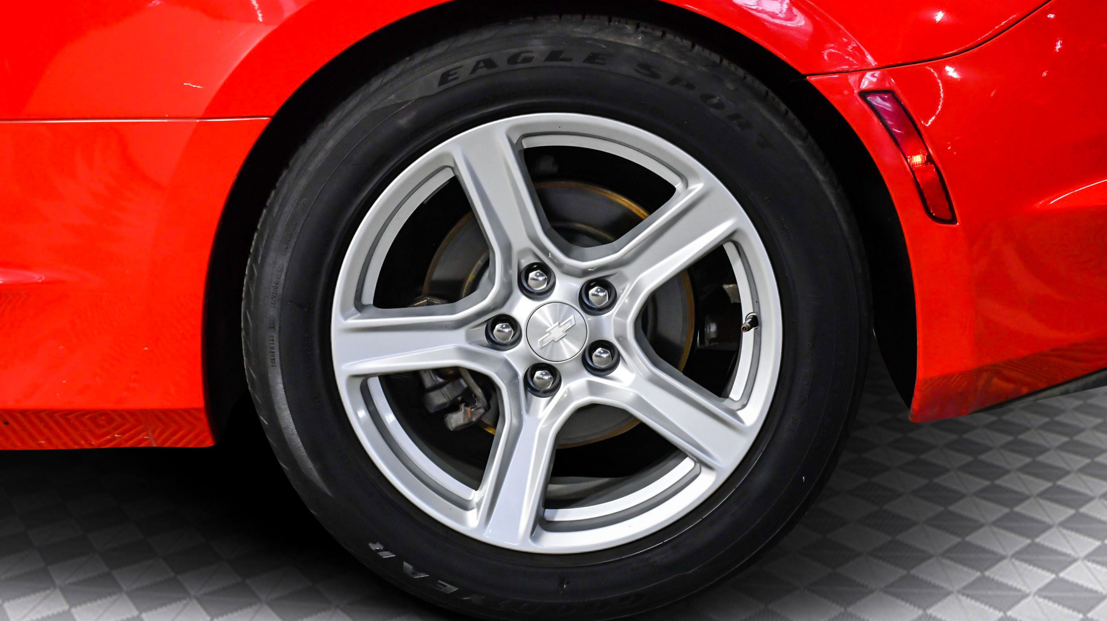 2020 Chevrolet Camaro 1LT photo 27