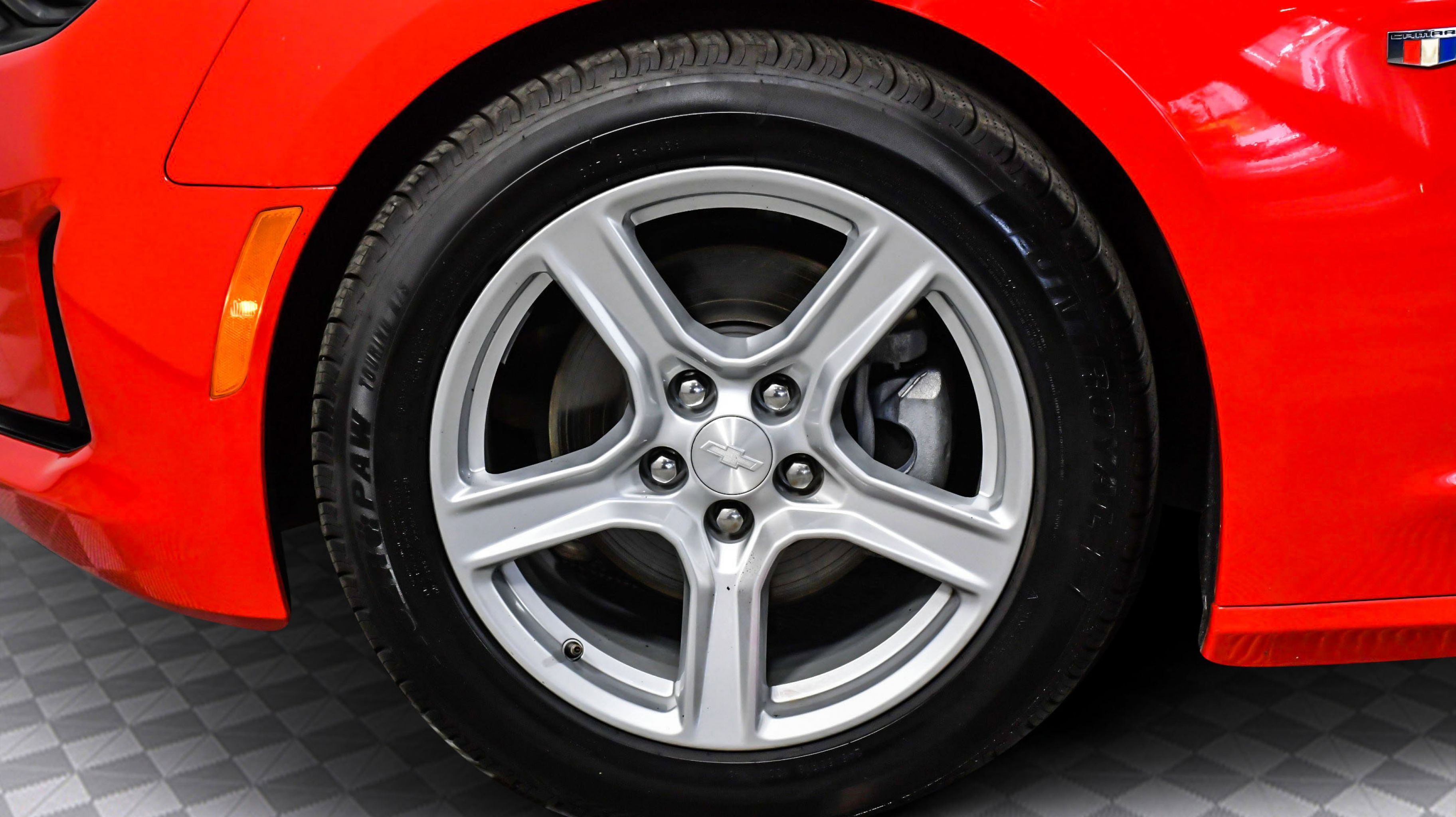 2020 Chevrolet Camaro 1LT photo 28