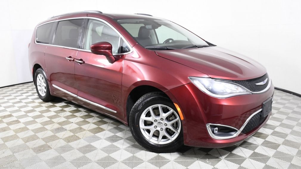 2020 Chrysler Pacifica Touring L #0