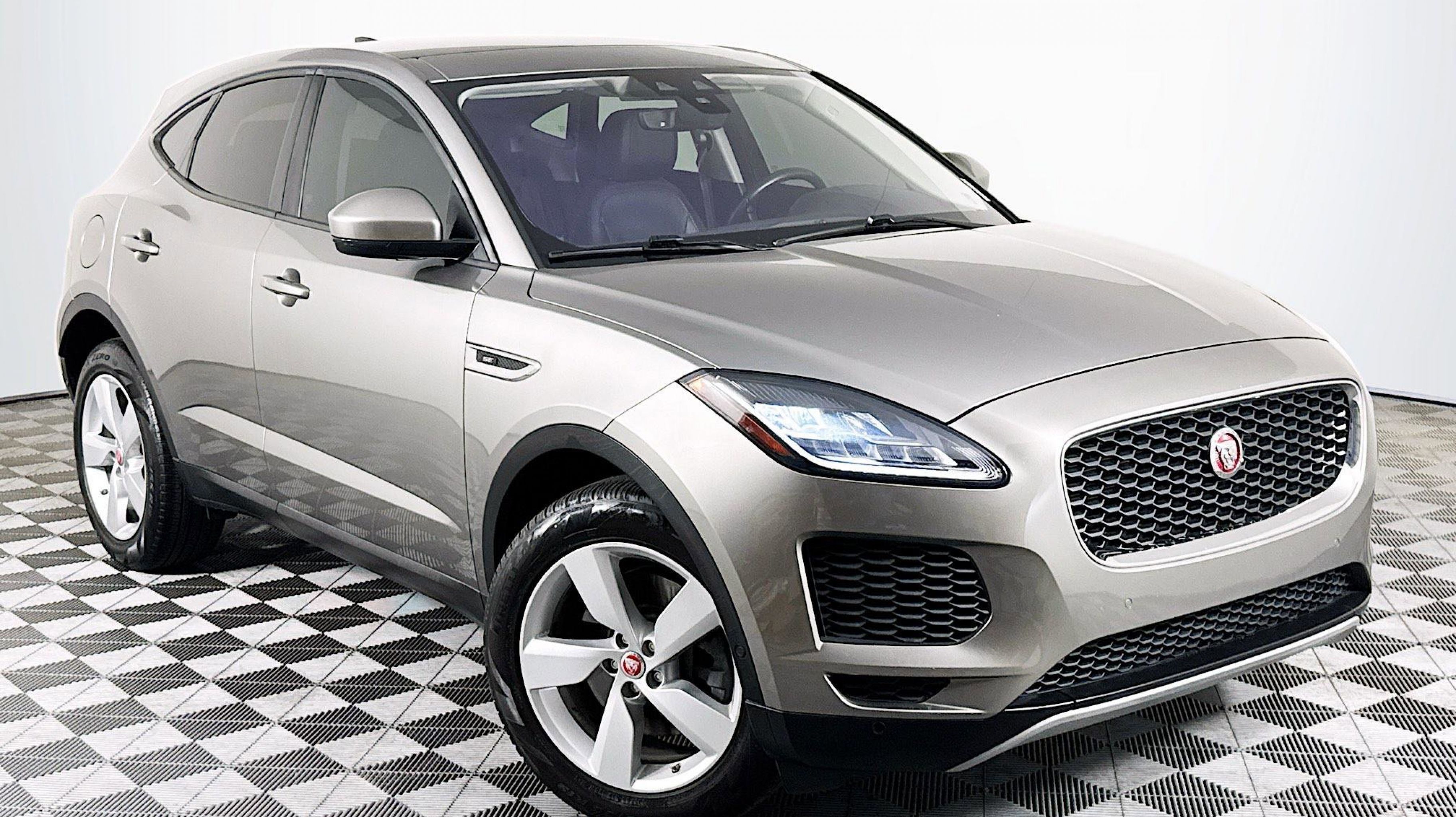 2020 Jaguar E-PACE P250 SE's photo
