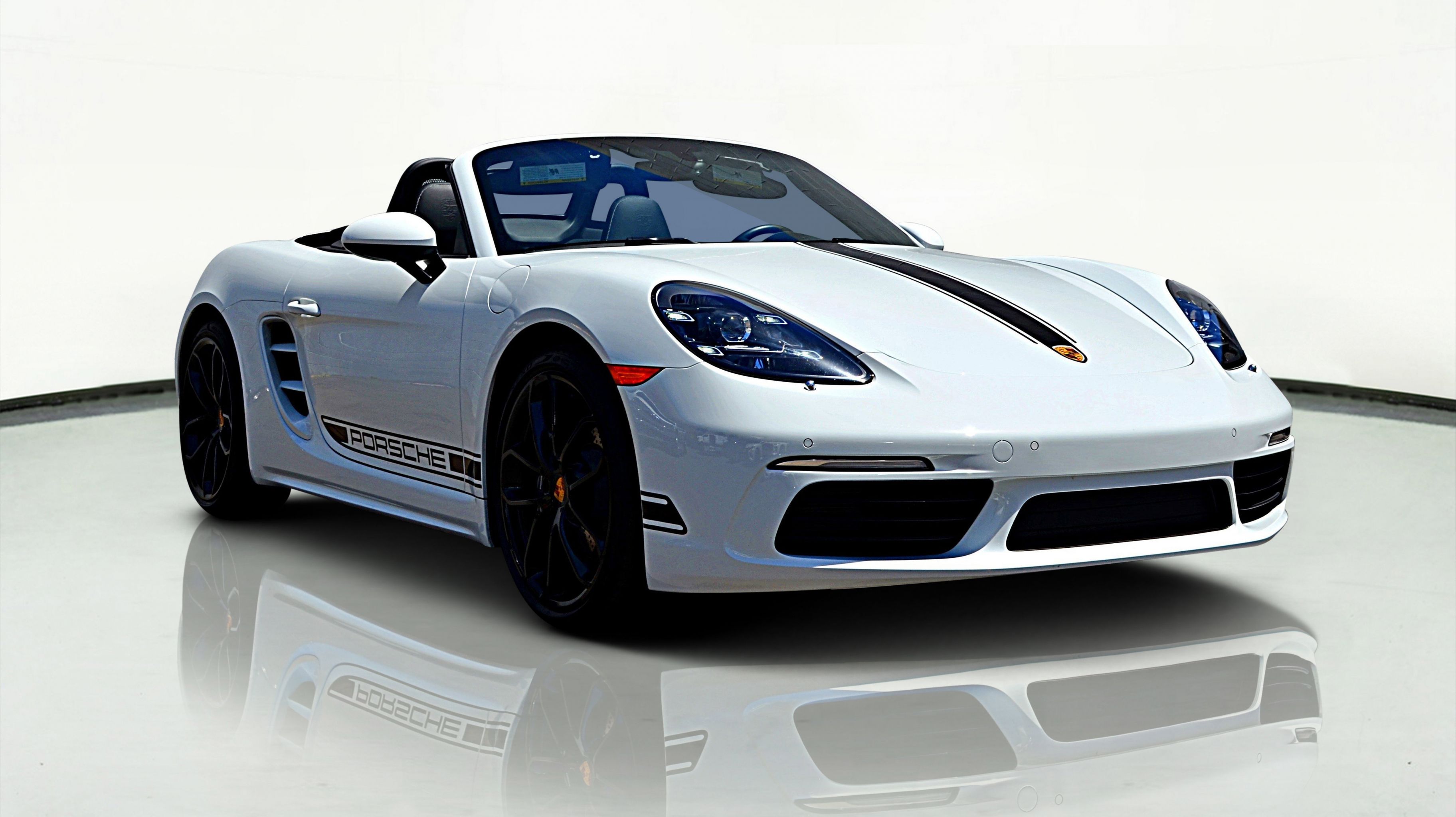 2024 Porsche 718