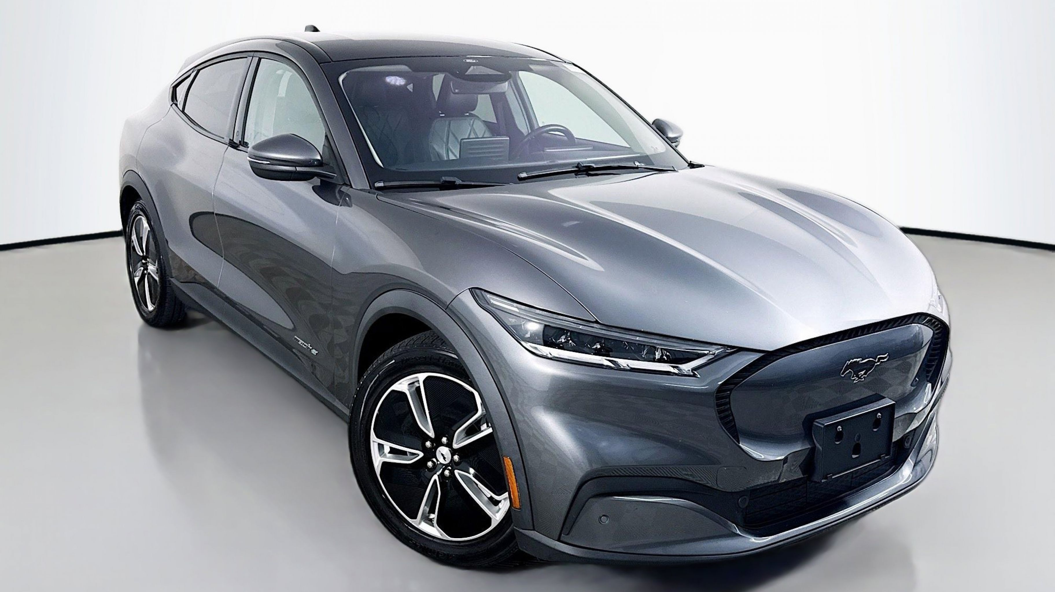 2021 Ford Mustang Mach-E Select RWD