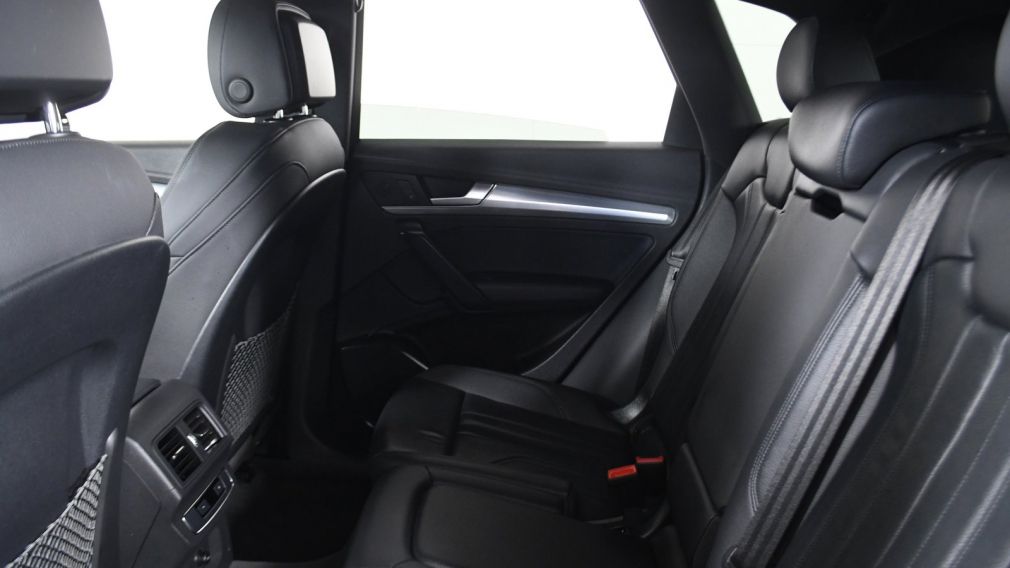 2020 Audi Q5 Titanium Premium #17