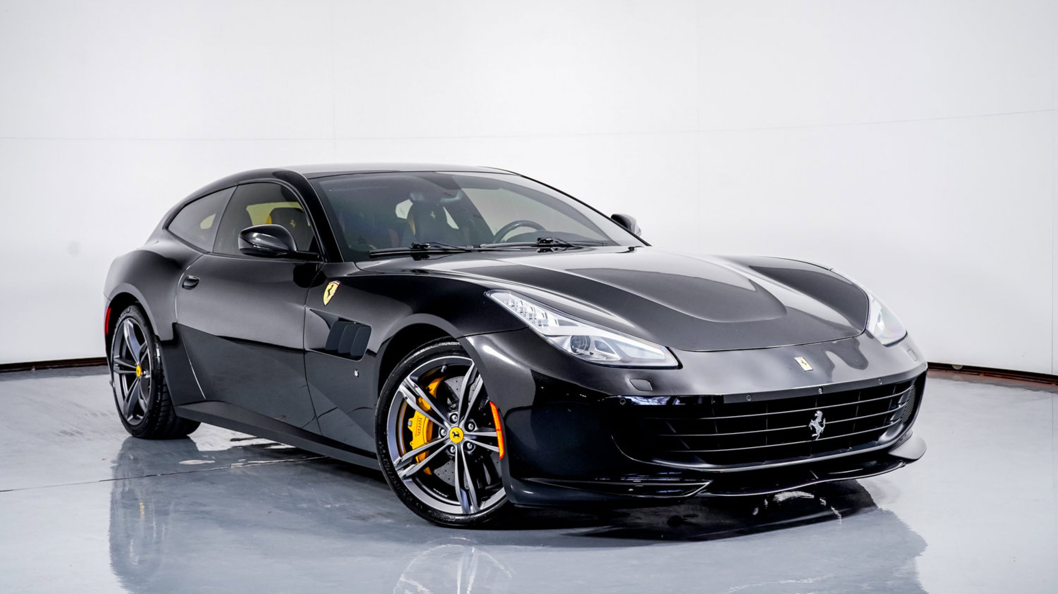 2017 Ferrari GTC4
