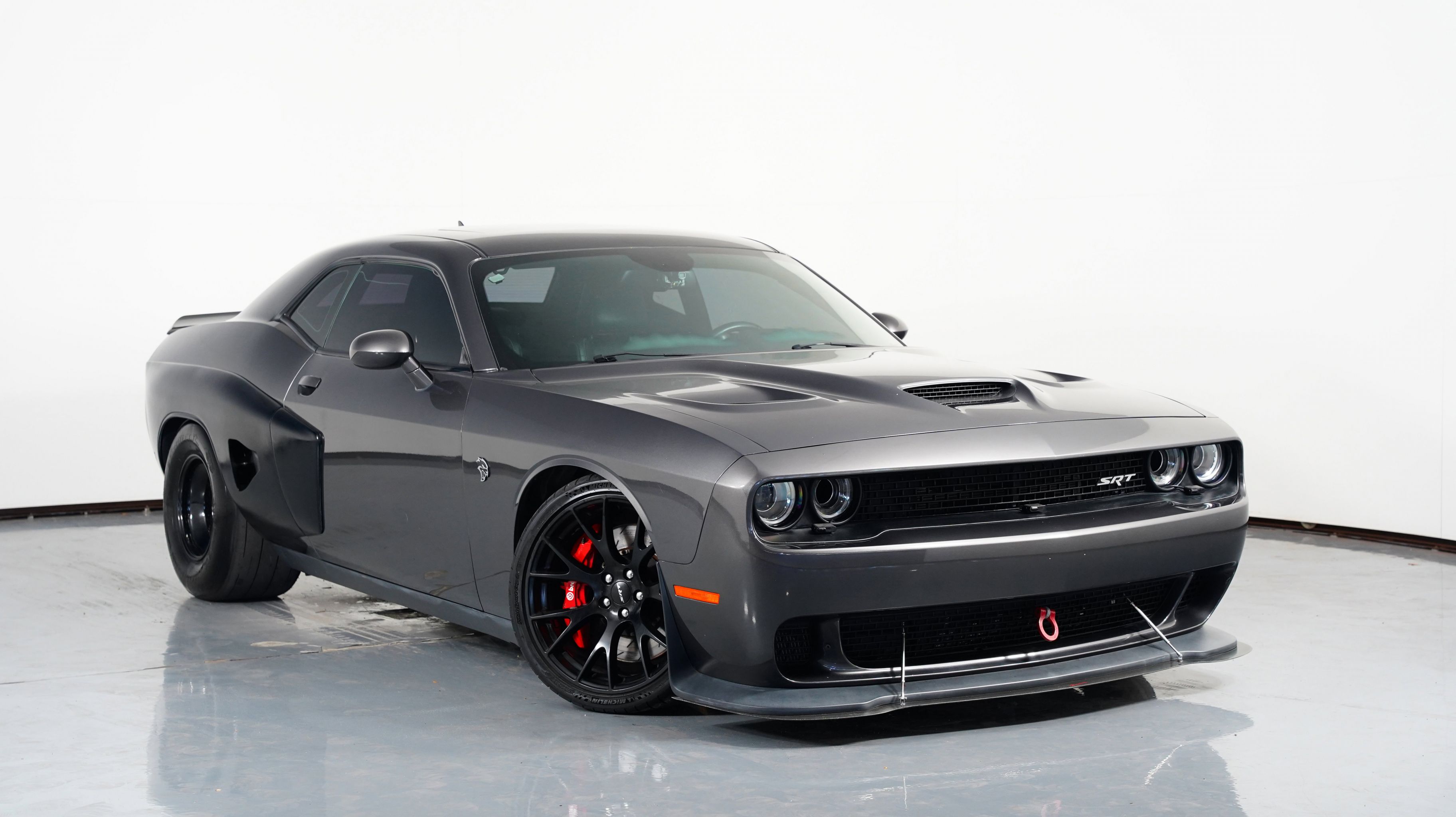 2016 Dodge Challenger SRT's photo
