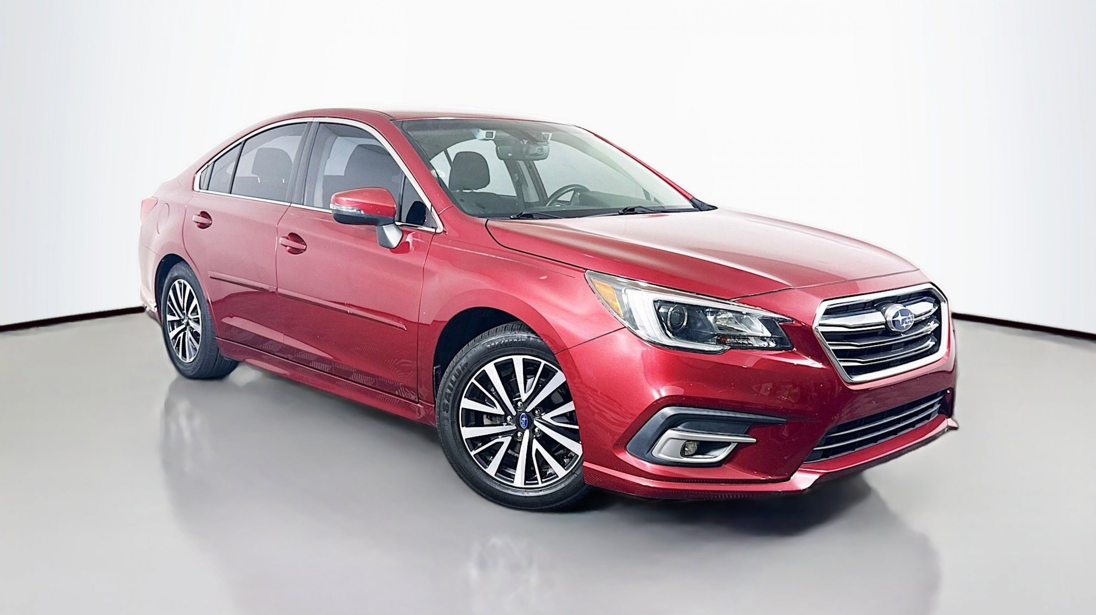 2018 Subaru Legacy Premium's photo