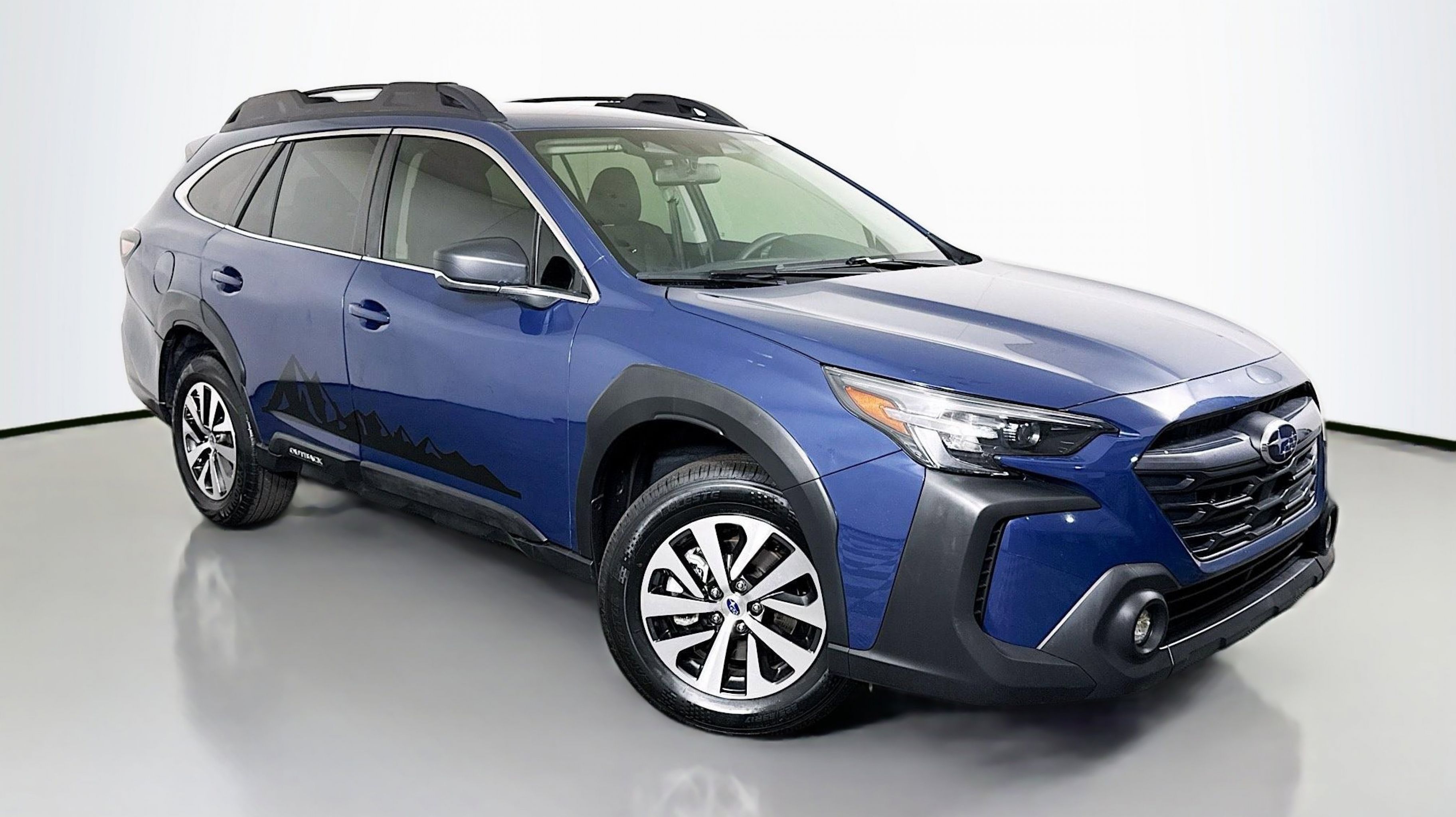 2025 Subaru Outback -'s photo