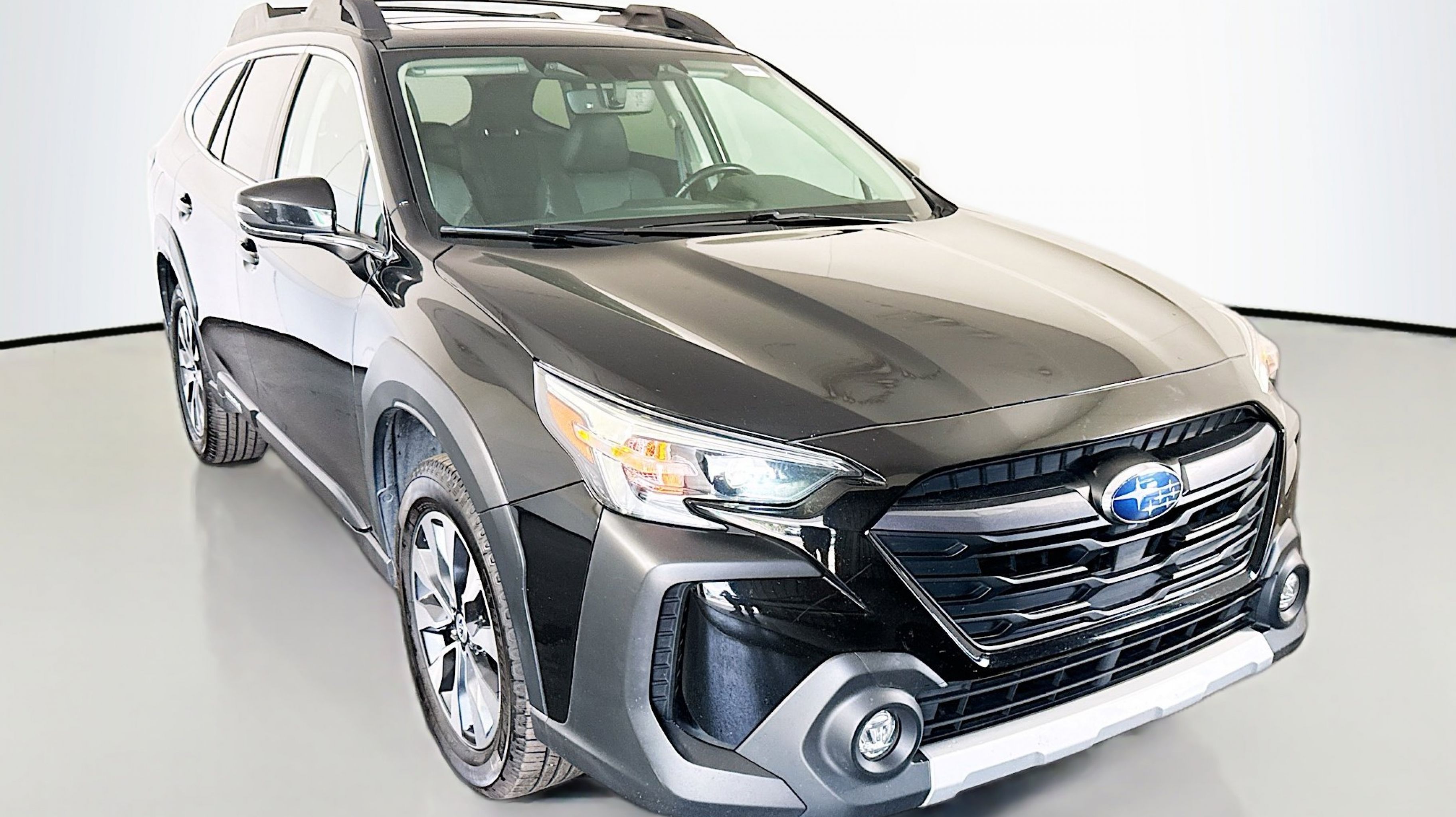 2023 Subaru Outback Limited's photo
