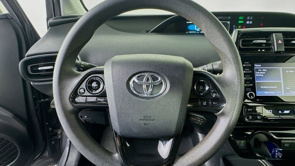 2022 Toyota Prius L Eco #6