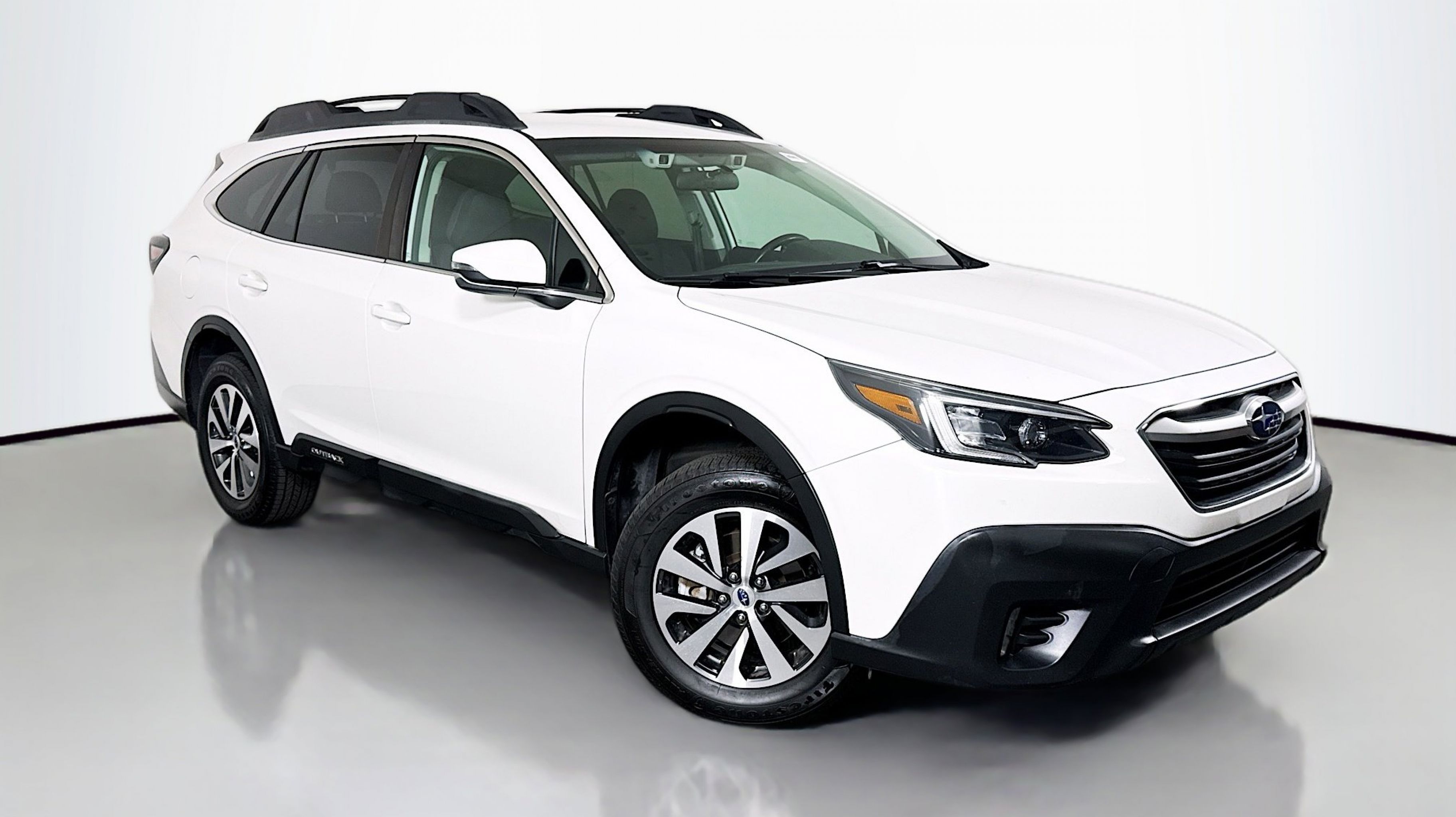 2022 Subaru Outback Premium's photo