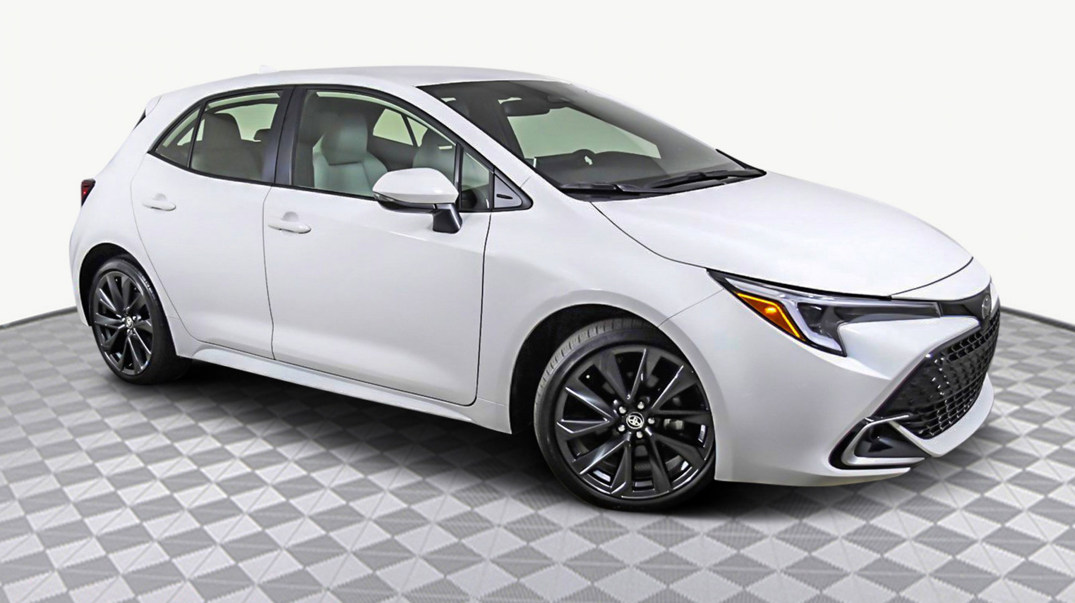 Used 2023 Toyota Corolla Hatchback XSE for sale at HGreg