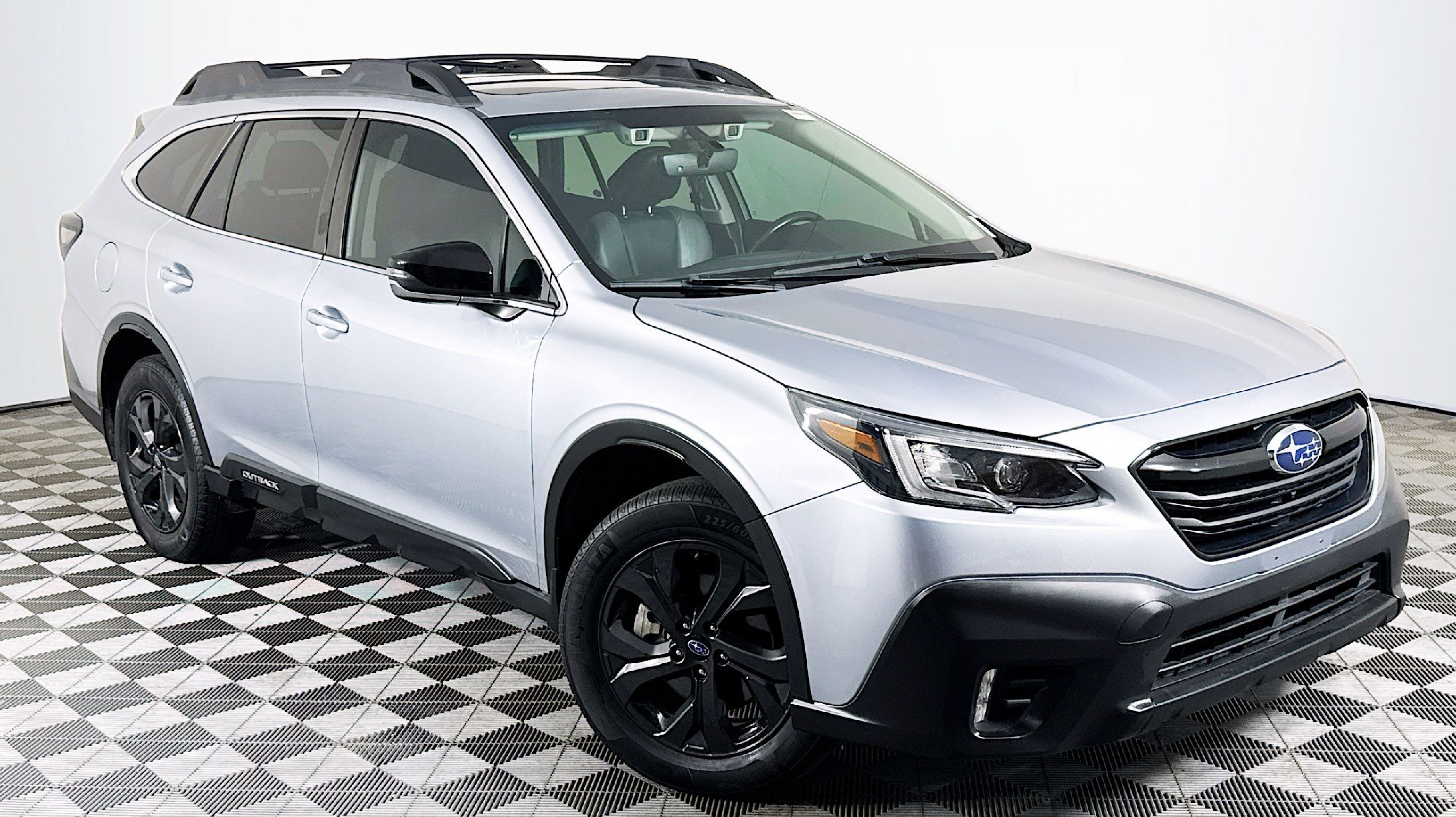 2021 Subaru Outback Onyx Edition XT's photo