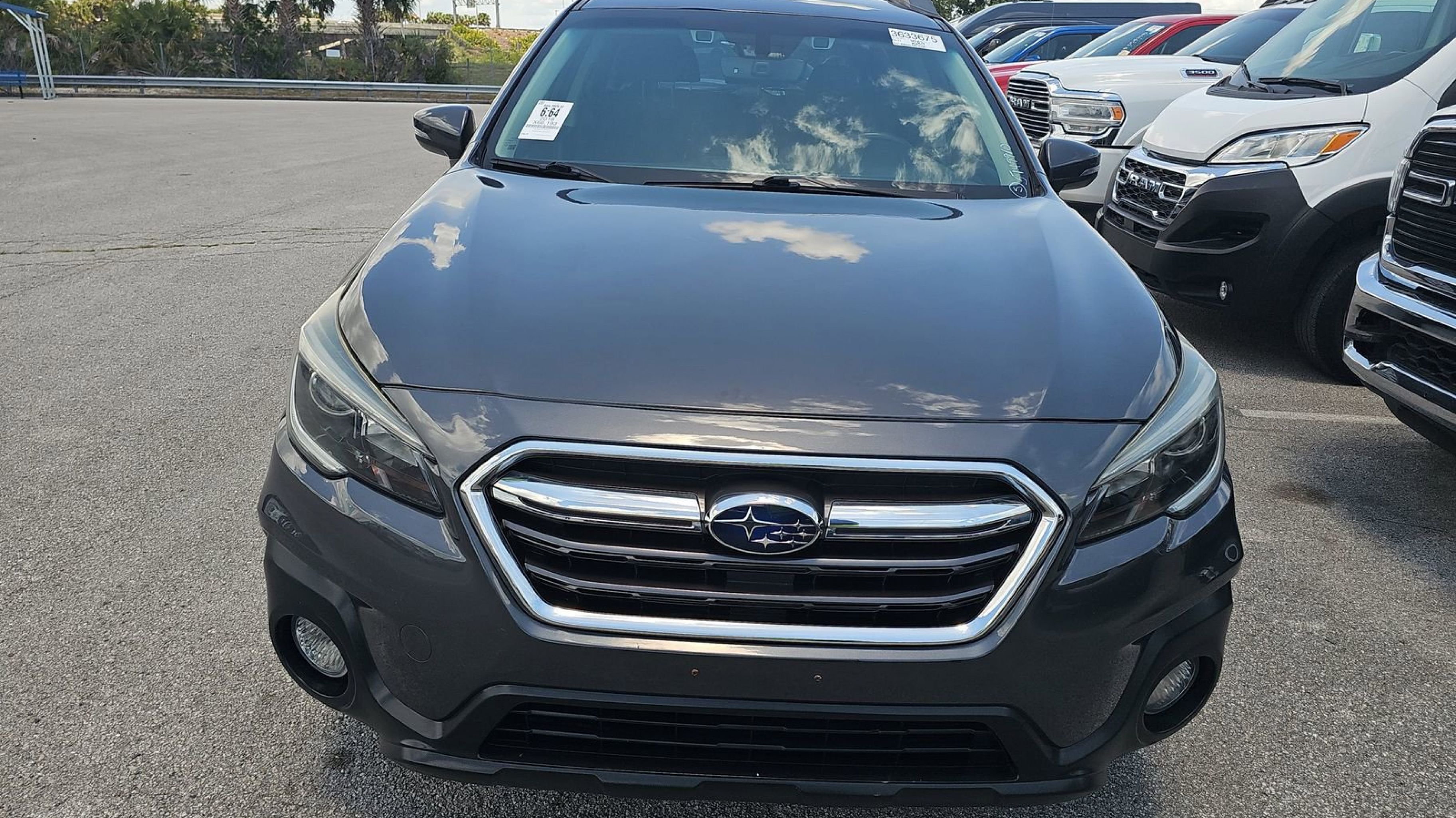 2018 Subaru Outback 2.5i Premium's photo