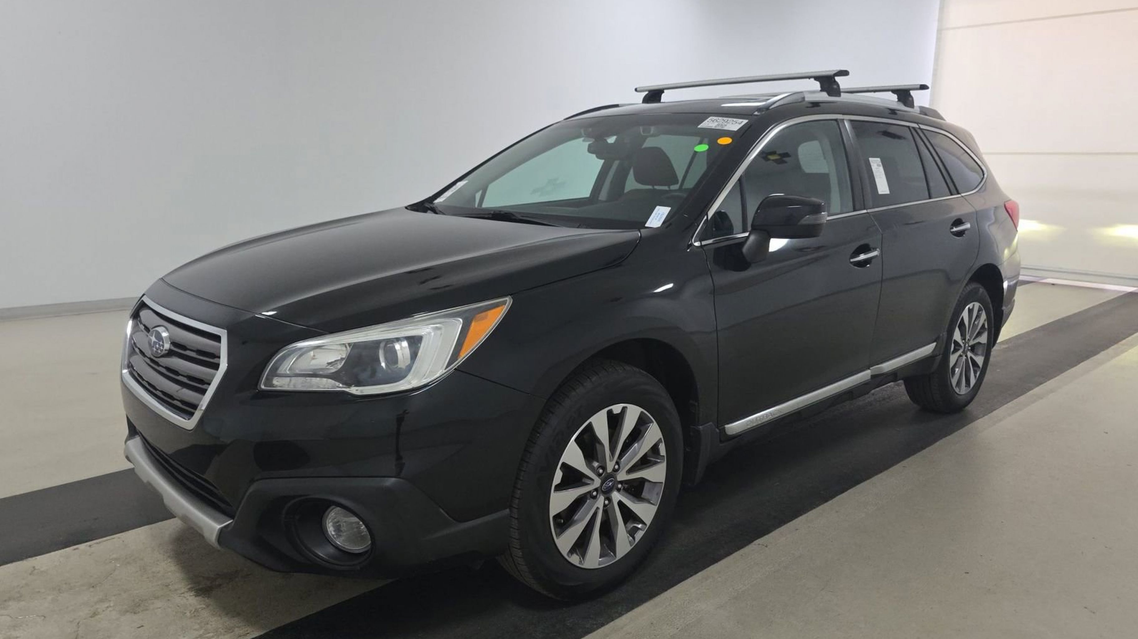2017 Subaru Outback 2.5i Touring's photo