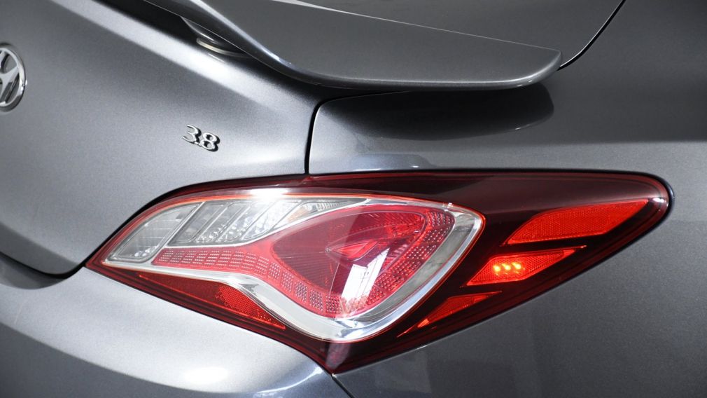 2016 Hyundai Genesis Coupe 3.8 #24