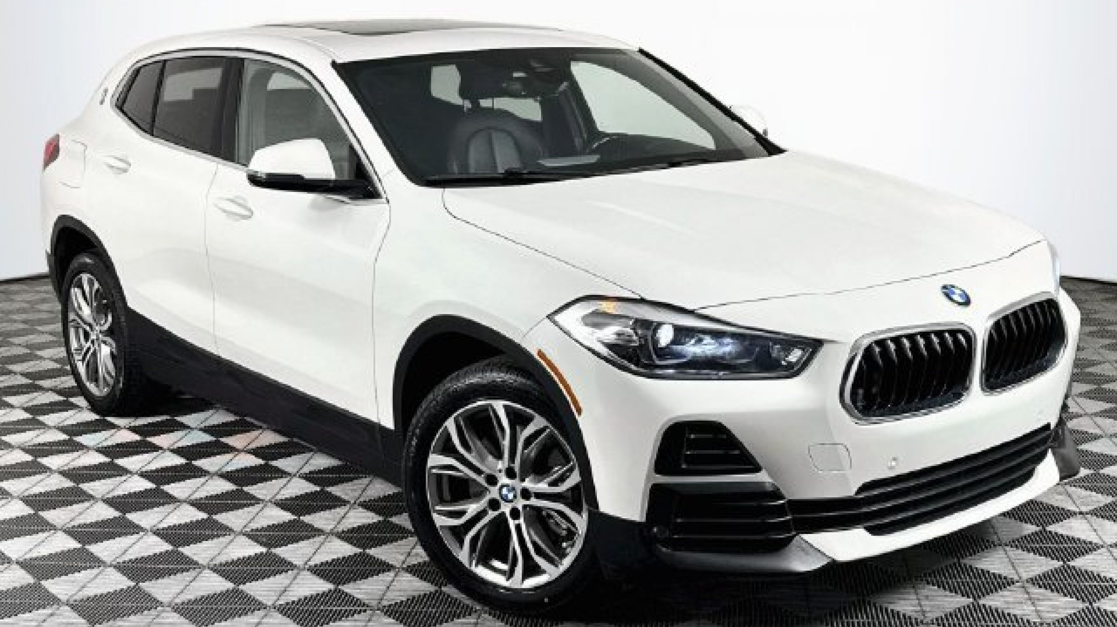 2022 BMW X2