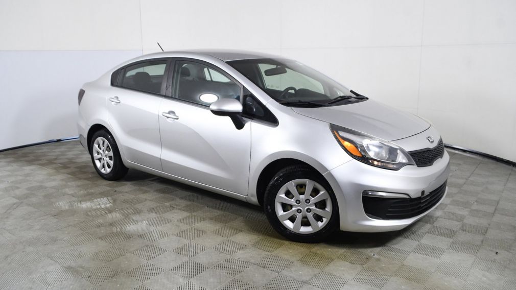 2017 Kia Rio LX #0