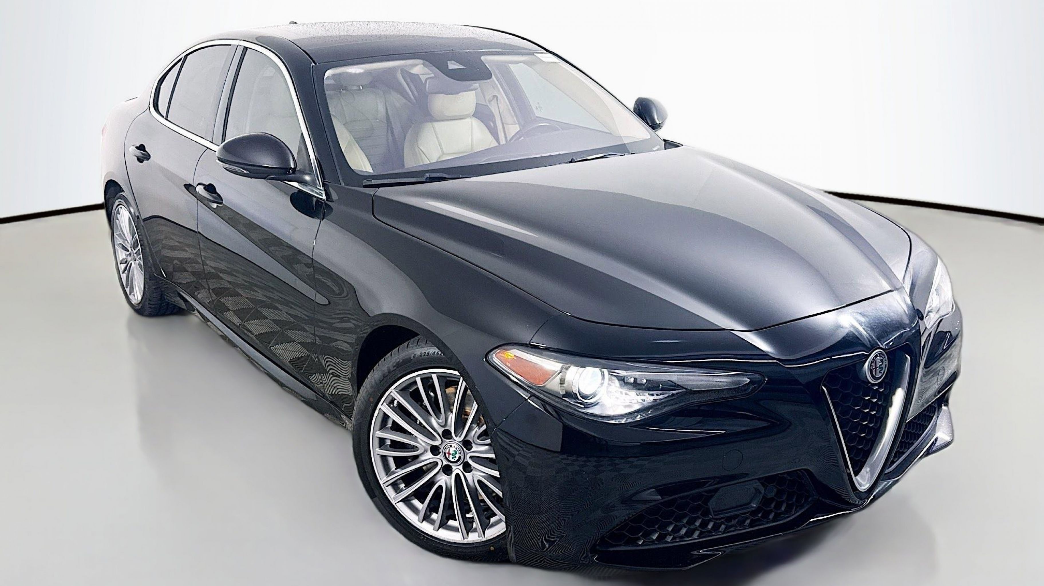 2018 Alfa Romeo Giulia Ti Lusso