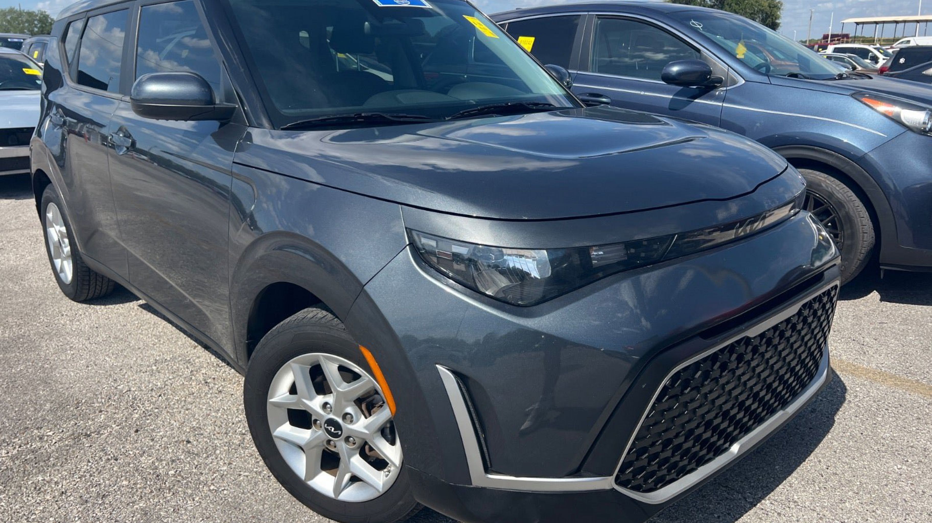 2023 Kia Soul 2.0L LX IVT's photo