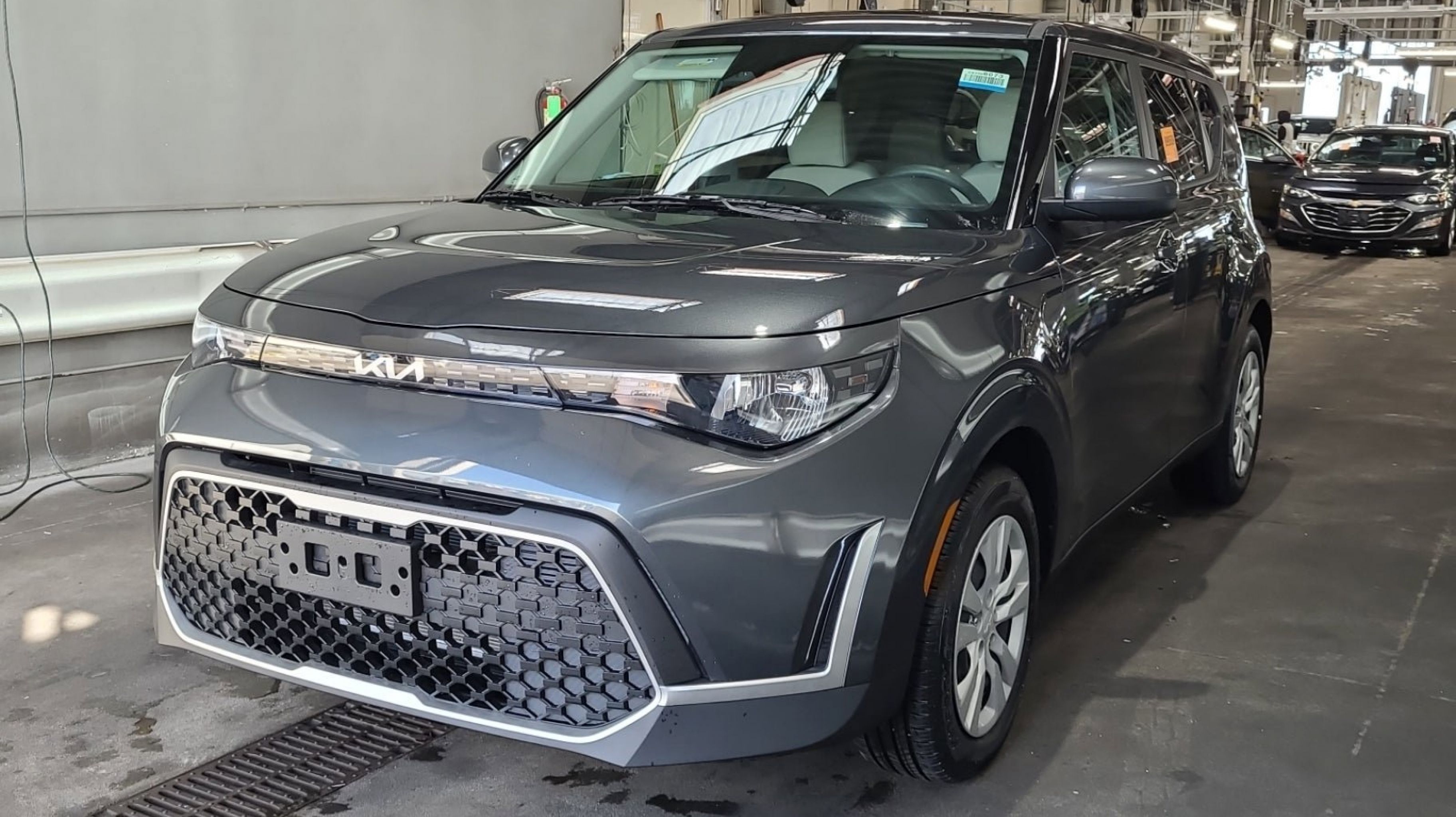 2025 Kia Soul 2.0L LX IVT's photo
