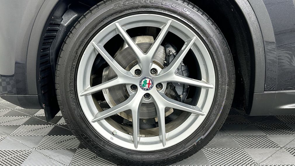 2018 Alfa Romeo Stelvio Ti Sport #31