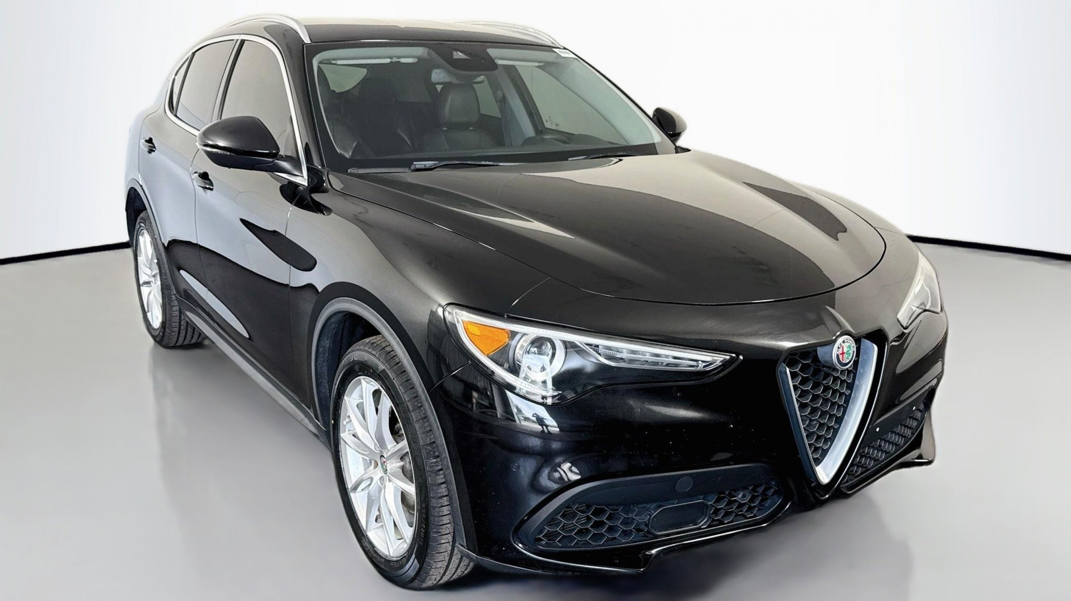 2018 Alfa Romeo Stelvio Ti AWD's photo