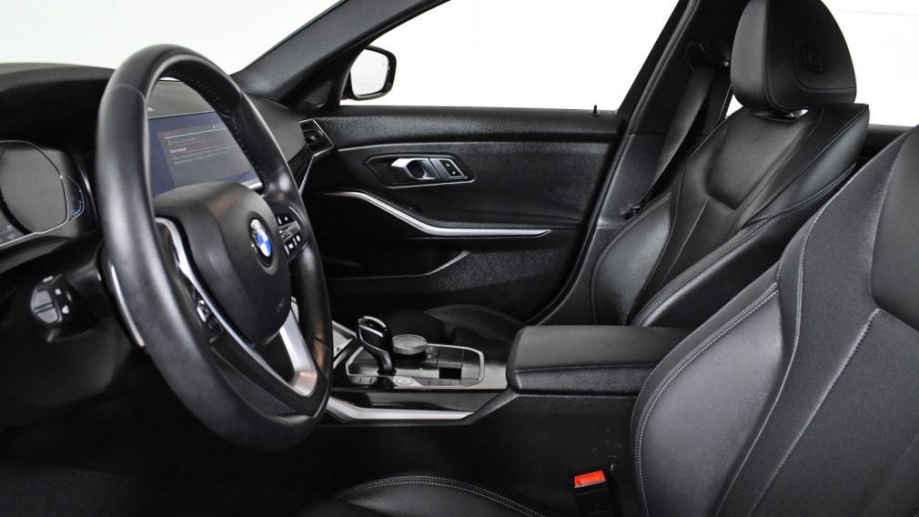 2022 BMW 3 Series 330i #15