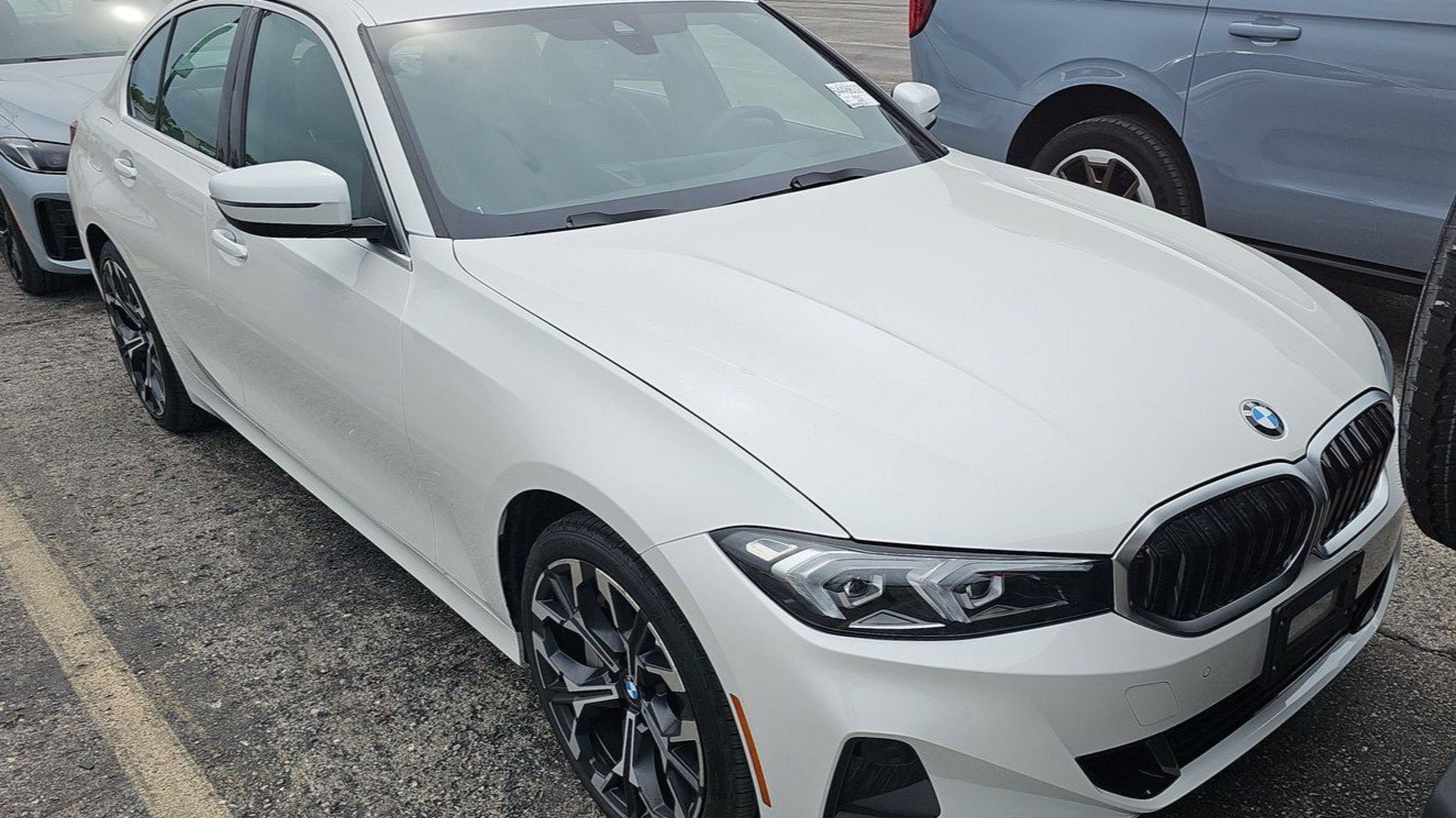2026 BMW 3 Series's photo