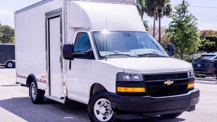 2022 Chevrolet Express Commercial Cutaway Work Van                