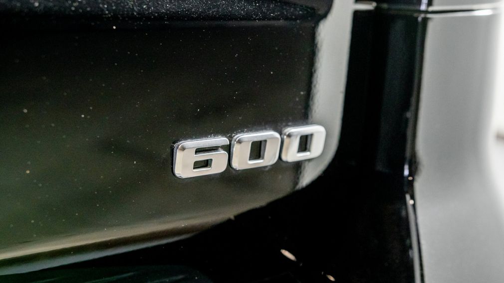 2023 Cadillac Escalade 4WD Luxury #12