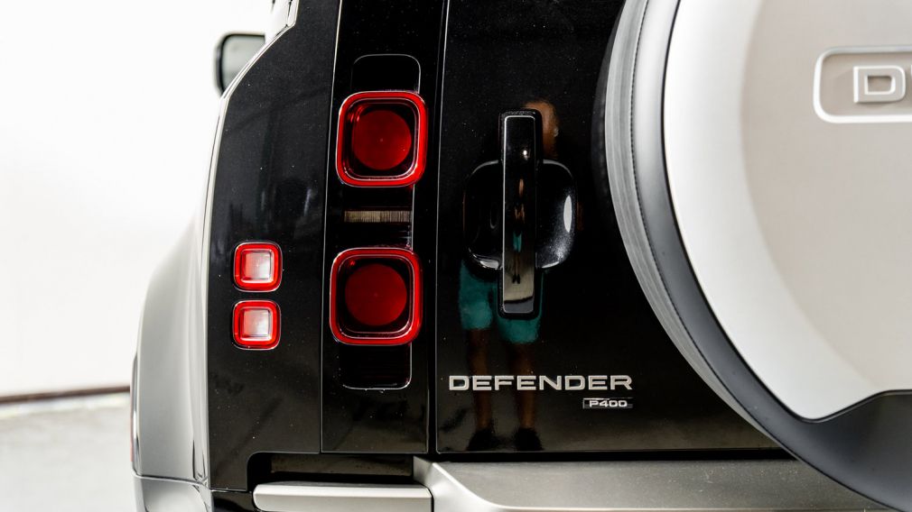 2022 Land Rover Defender X-Dynamic HSE #10