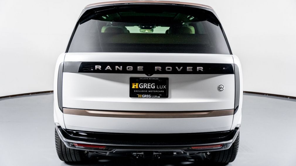 2024 Land Rover Range Rover SV #9