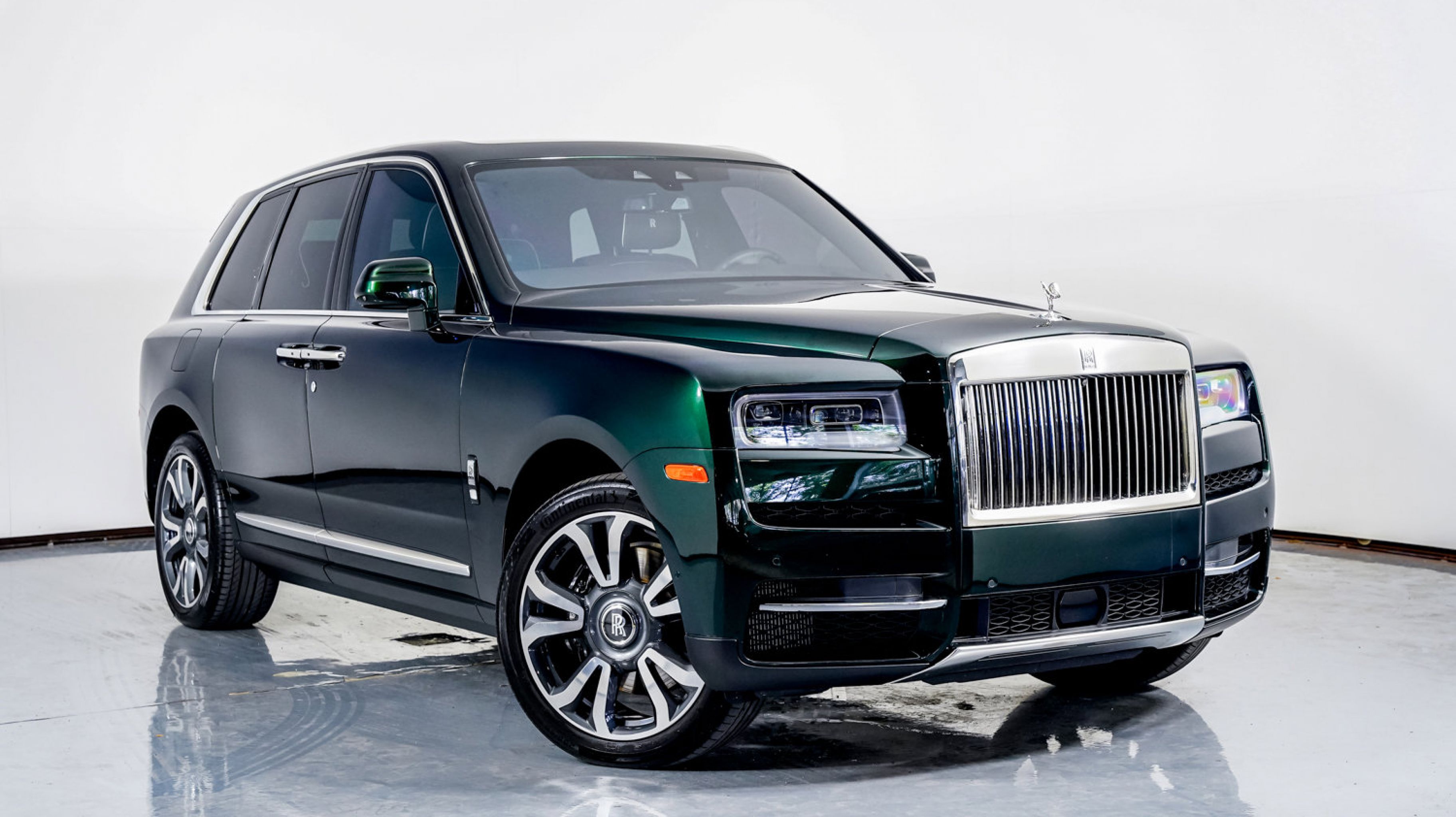 2023 Rolls-Royce Cullinan Base's photo