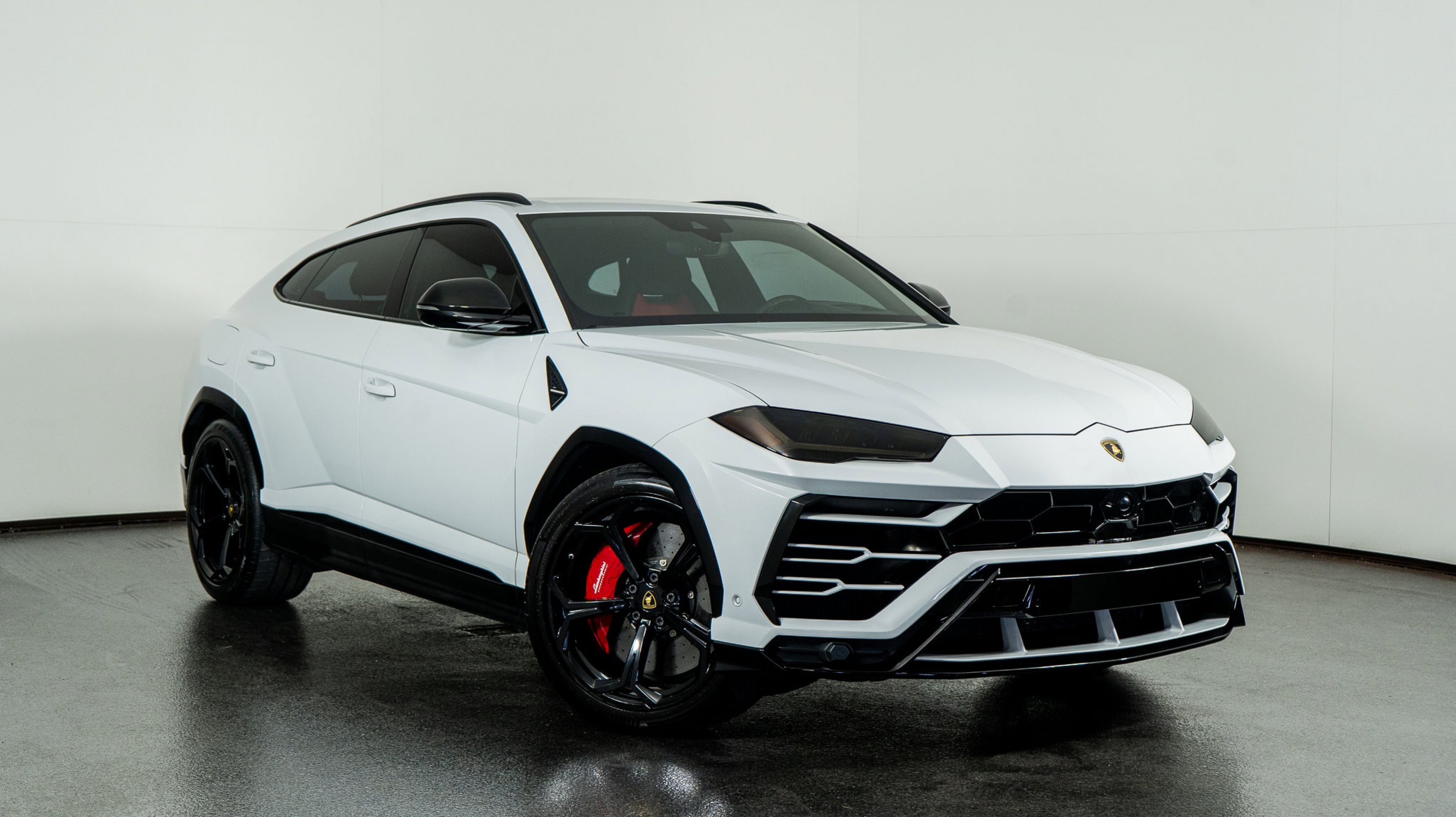 2020 Lamborghini Urus Base's photo