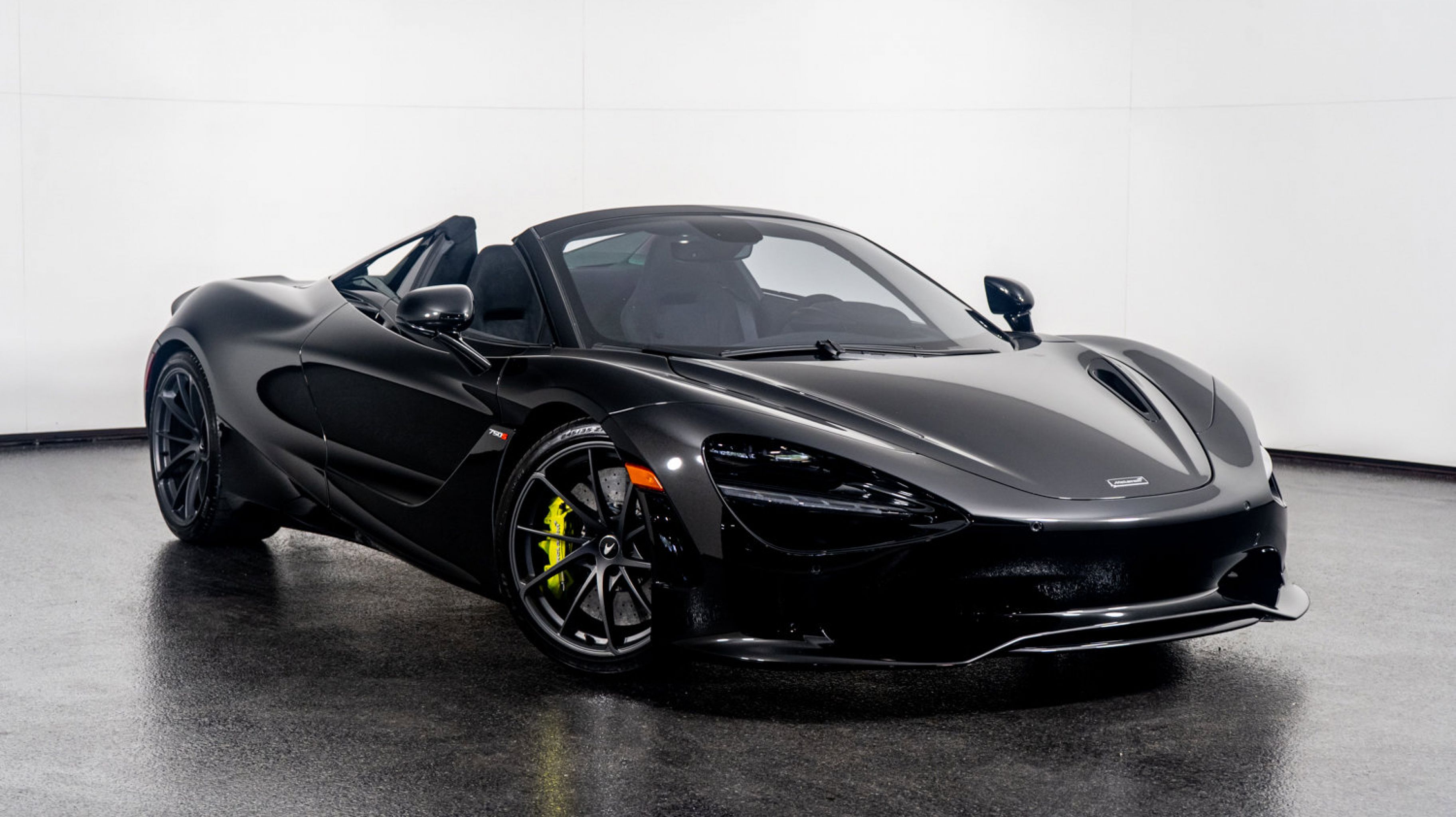 2024 McLaren 750S