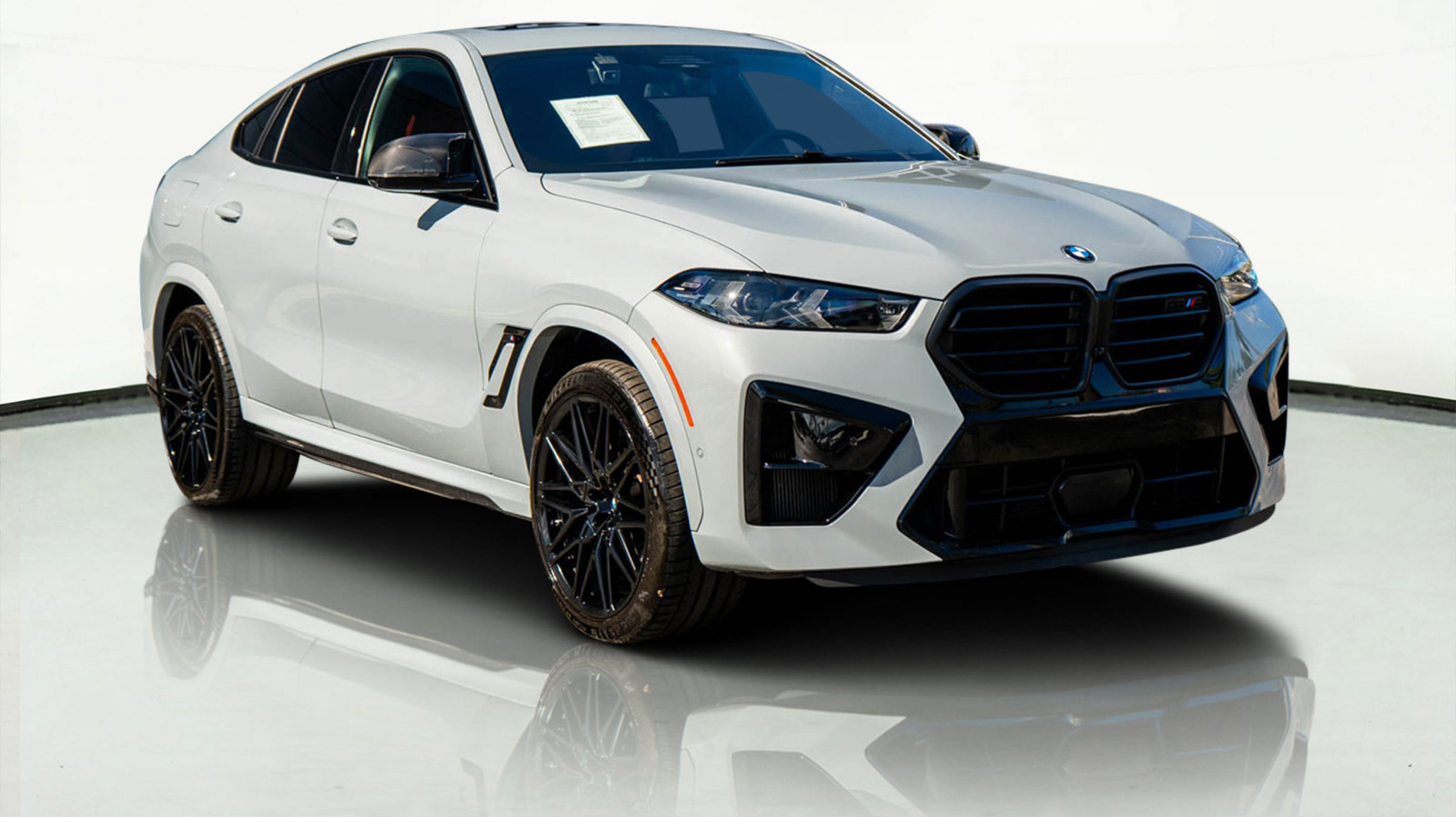 2024 BMW X6 M Base's photo