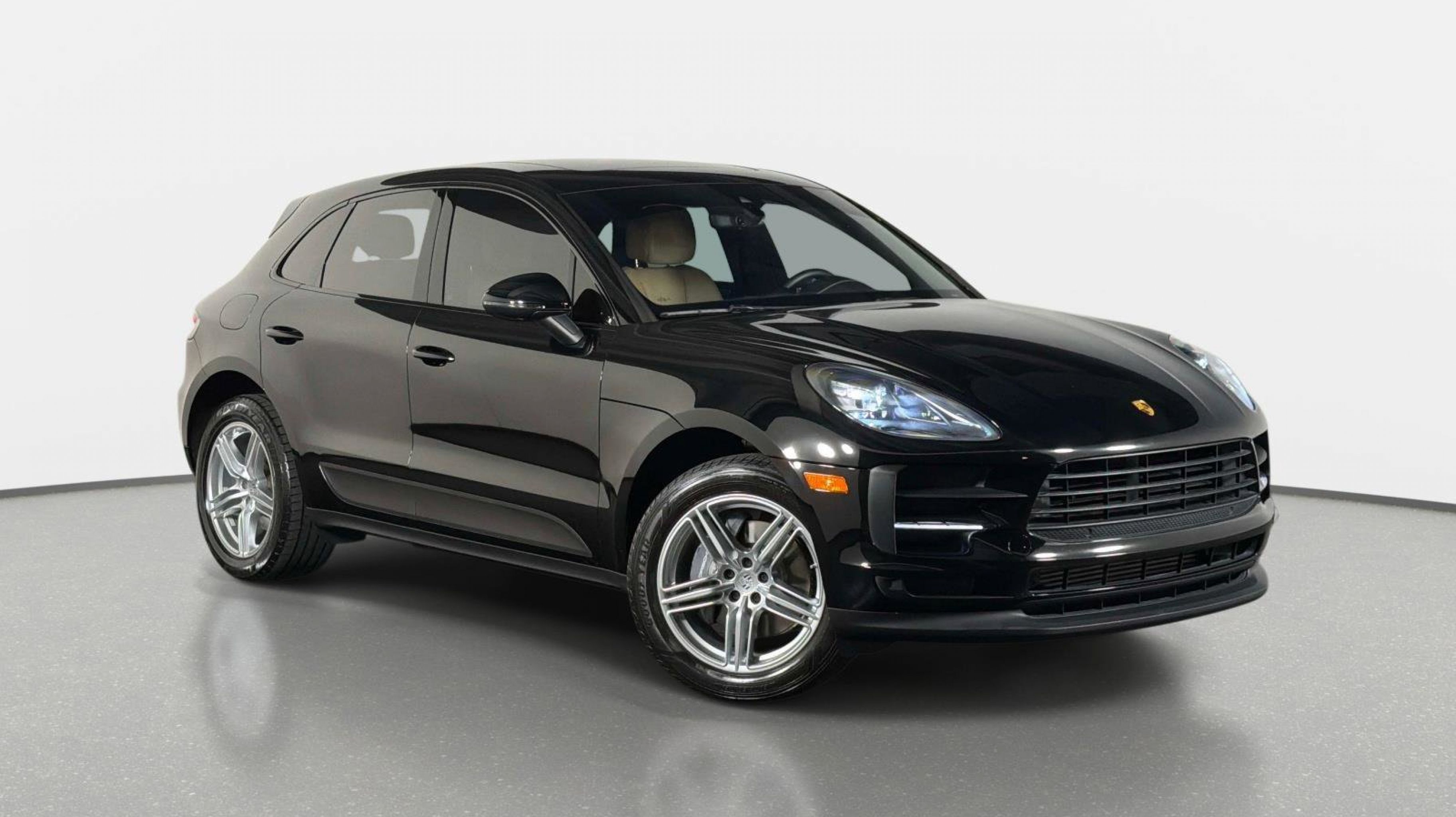 2021 Porsche Macan Base