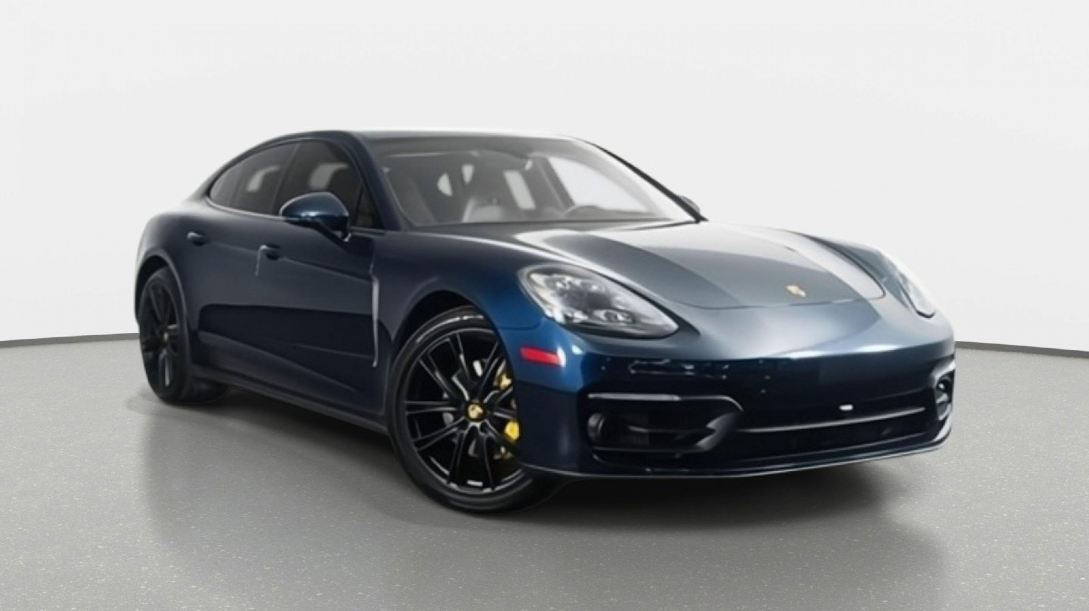 2023 Porsche Panamera Platinum Edition