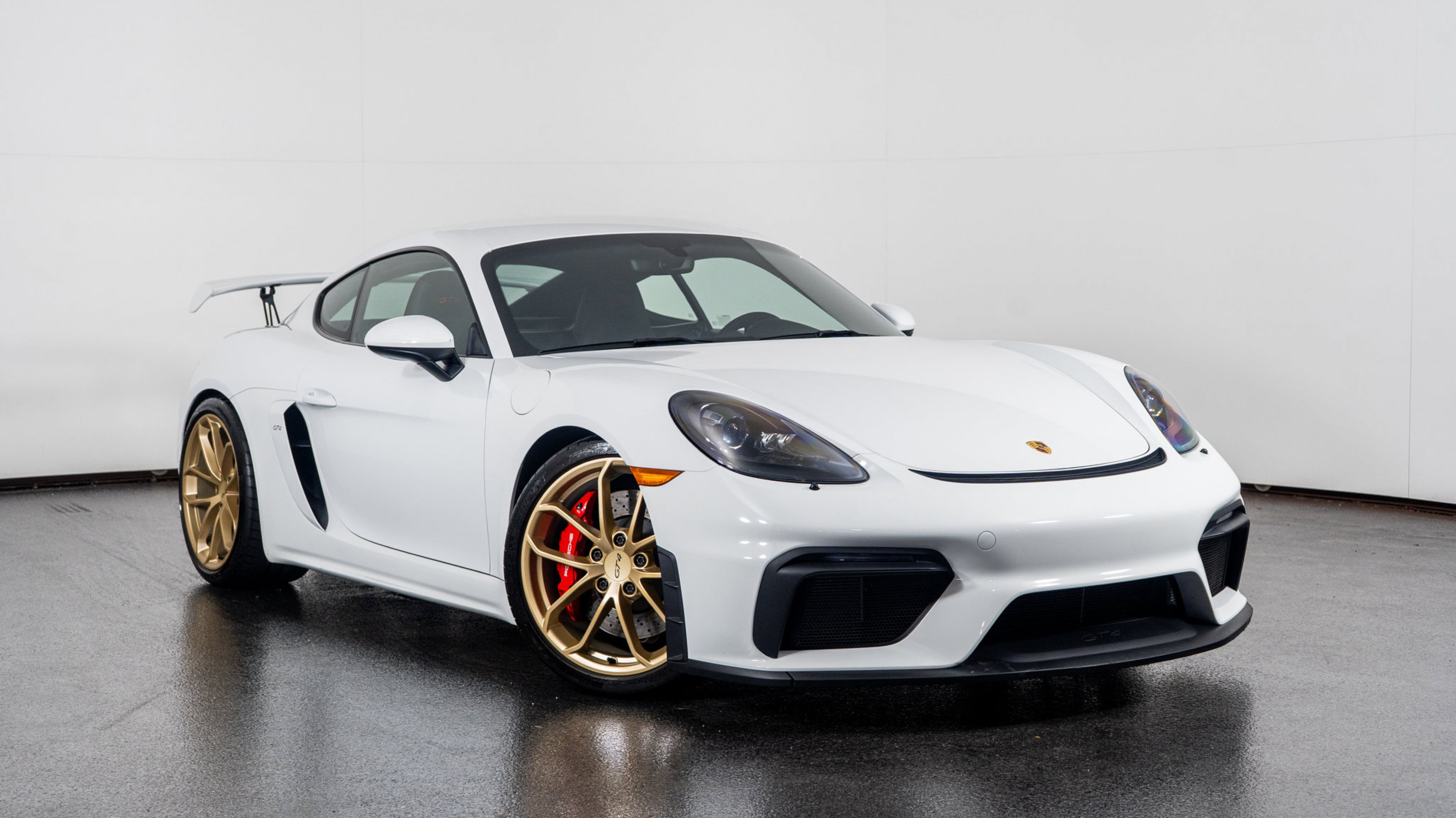 2020 Porsche 718 GT4