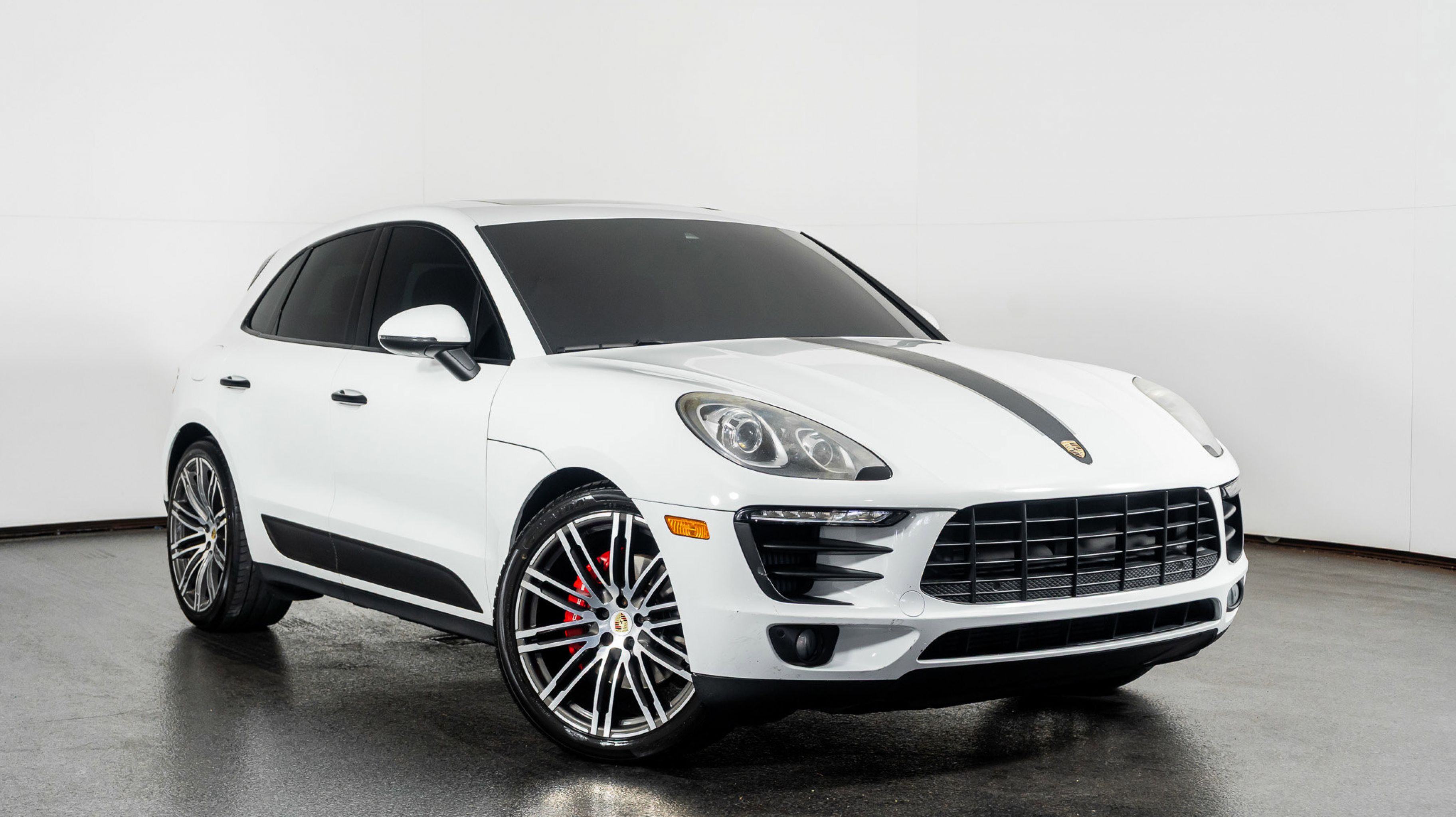 2017 Porsche Macan S's photo