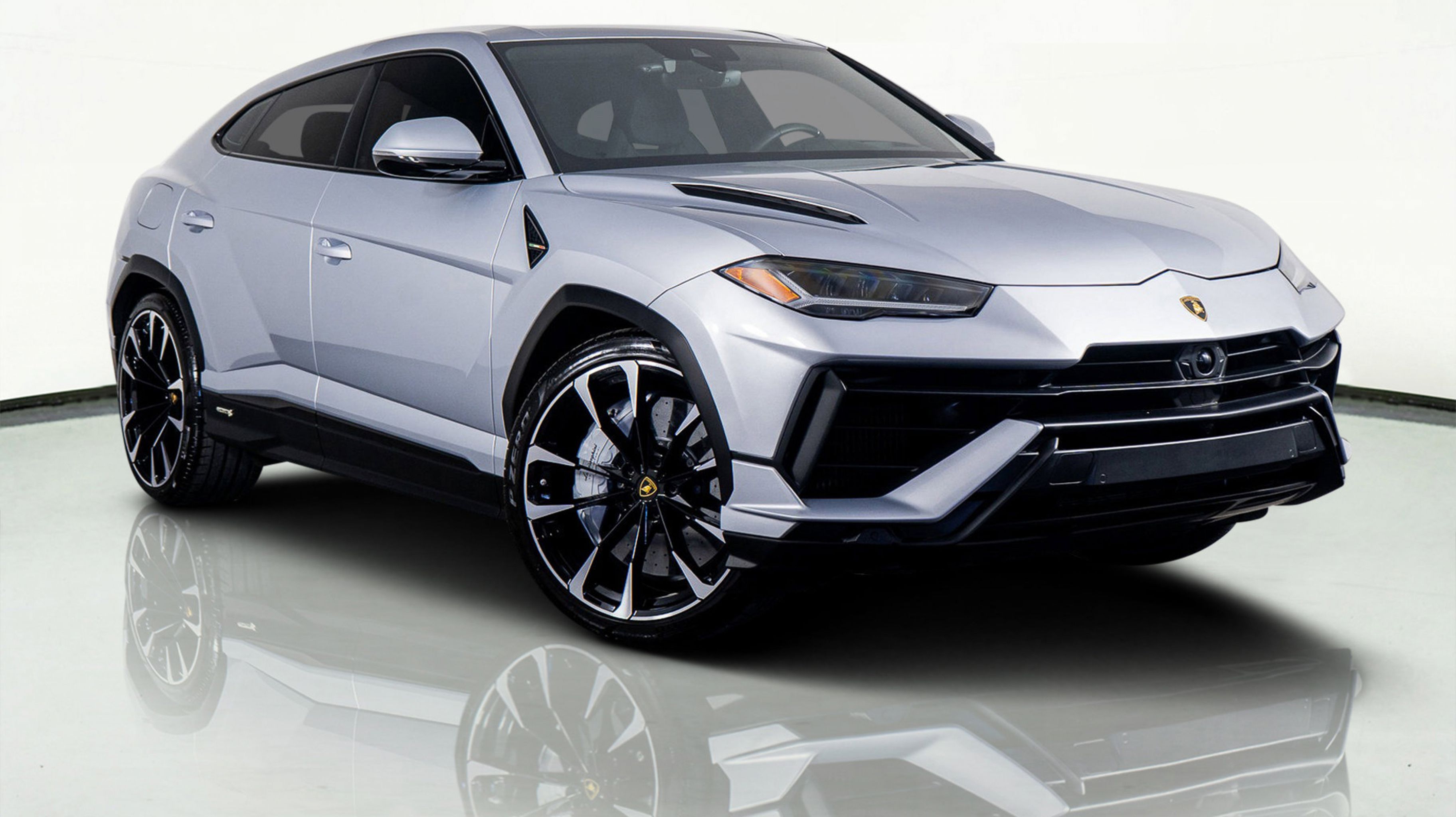 2024 Lamborghini Urus S