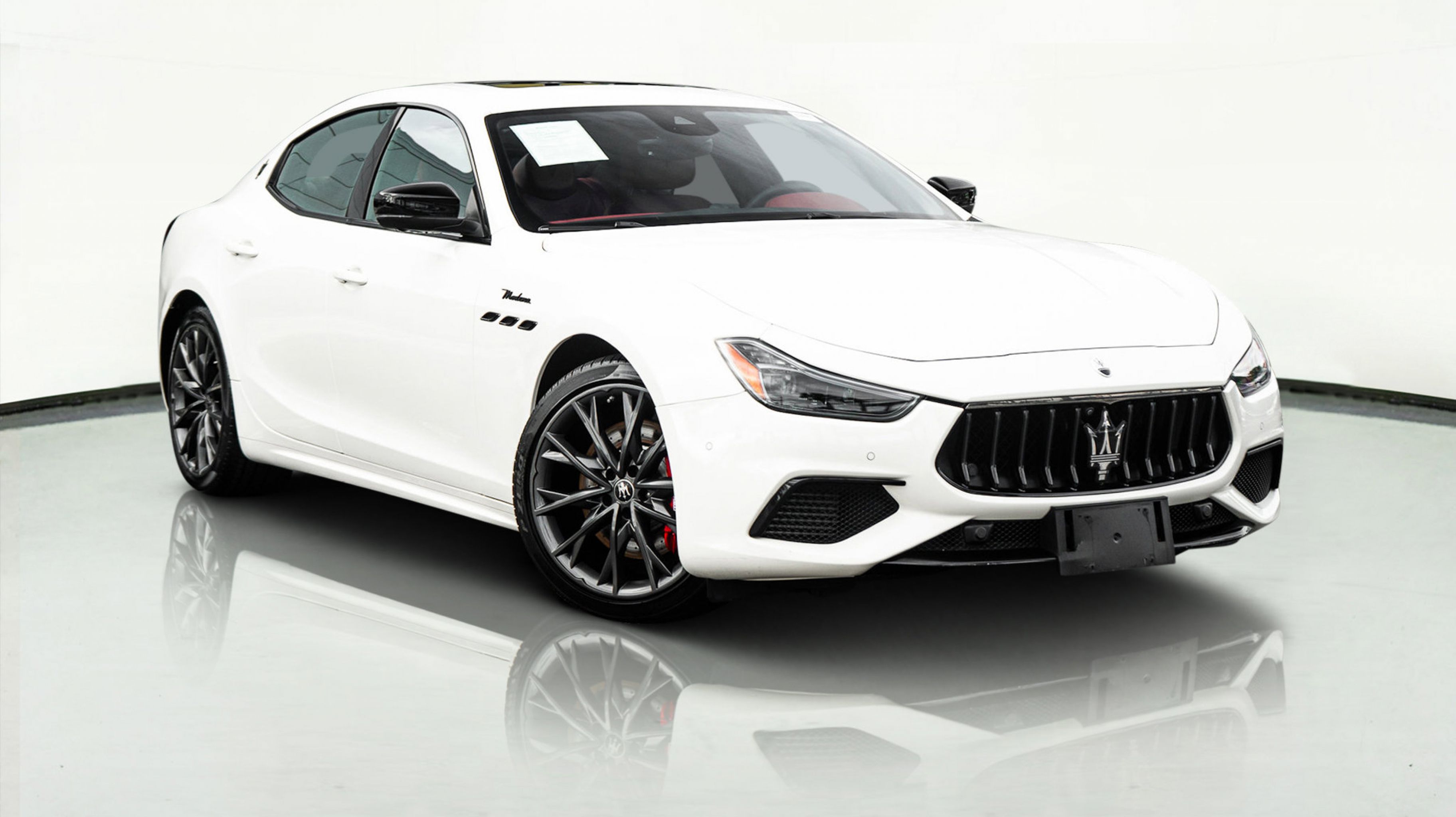 2022 Maserati Ghibli Modena's photo