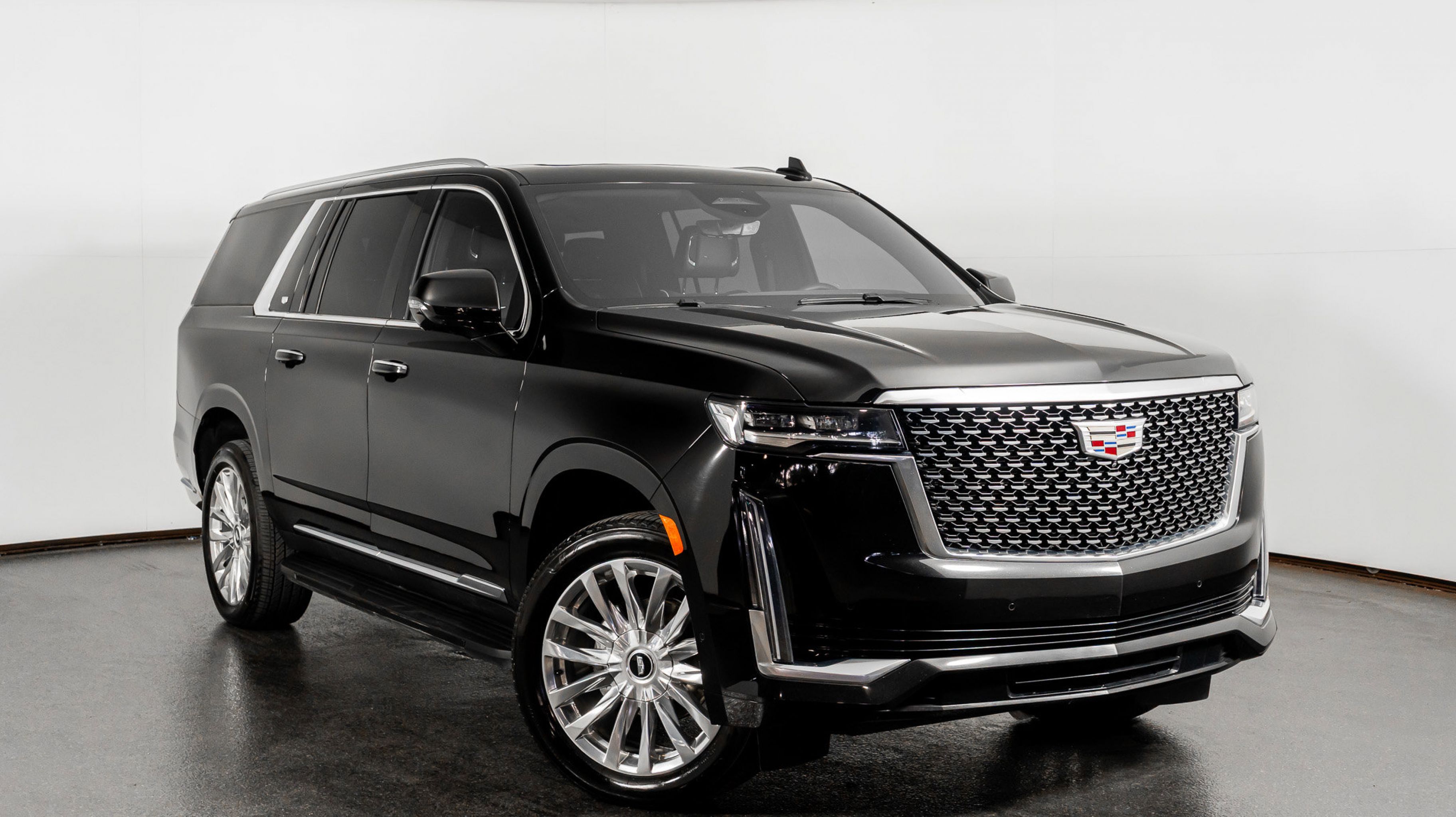 2024 Cadillac Escalade ESV Premium Luxury's photo