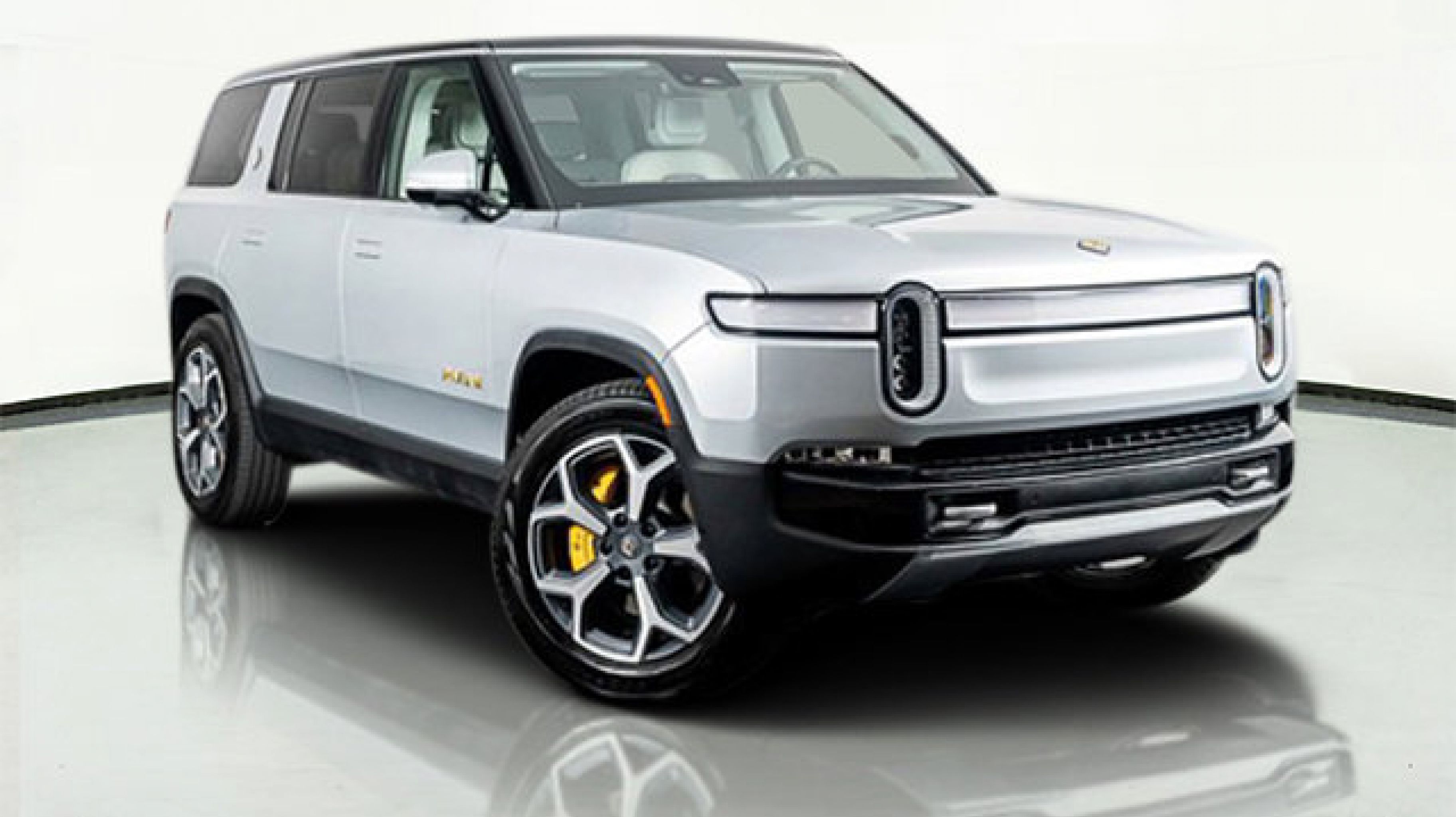 2024 Rivian R1S Adventure's photo