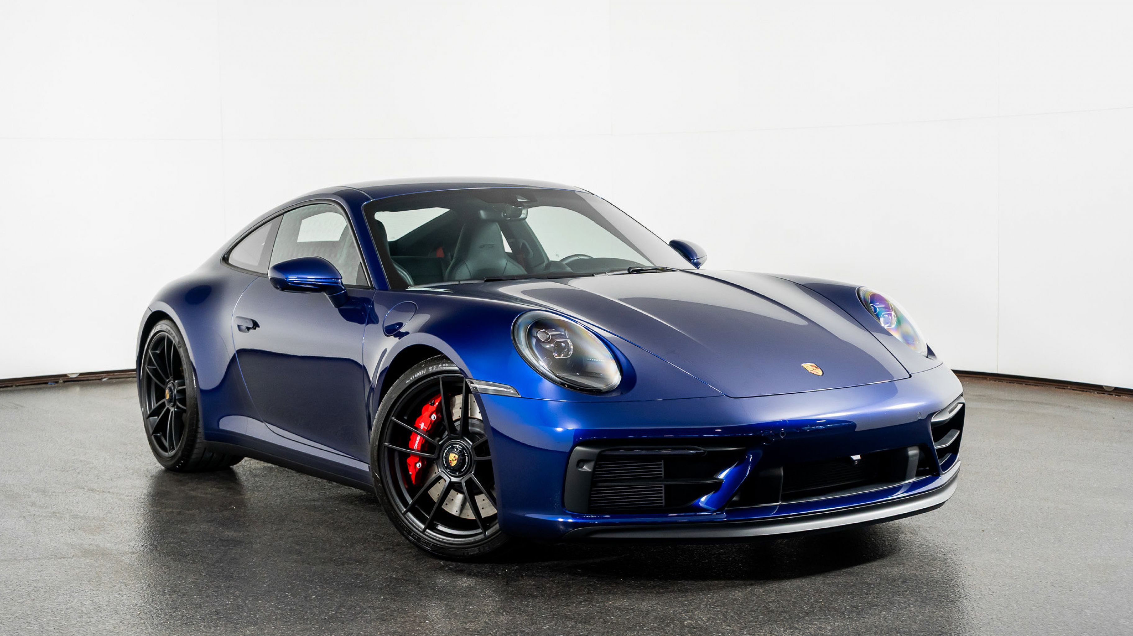 2024 Porsche 911 GTS