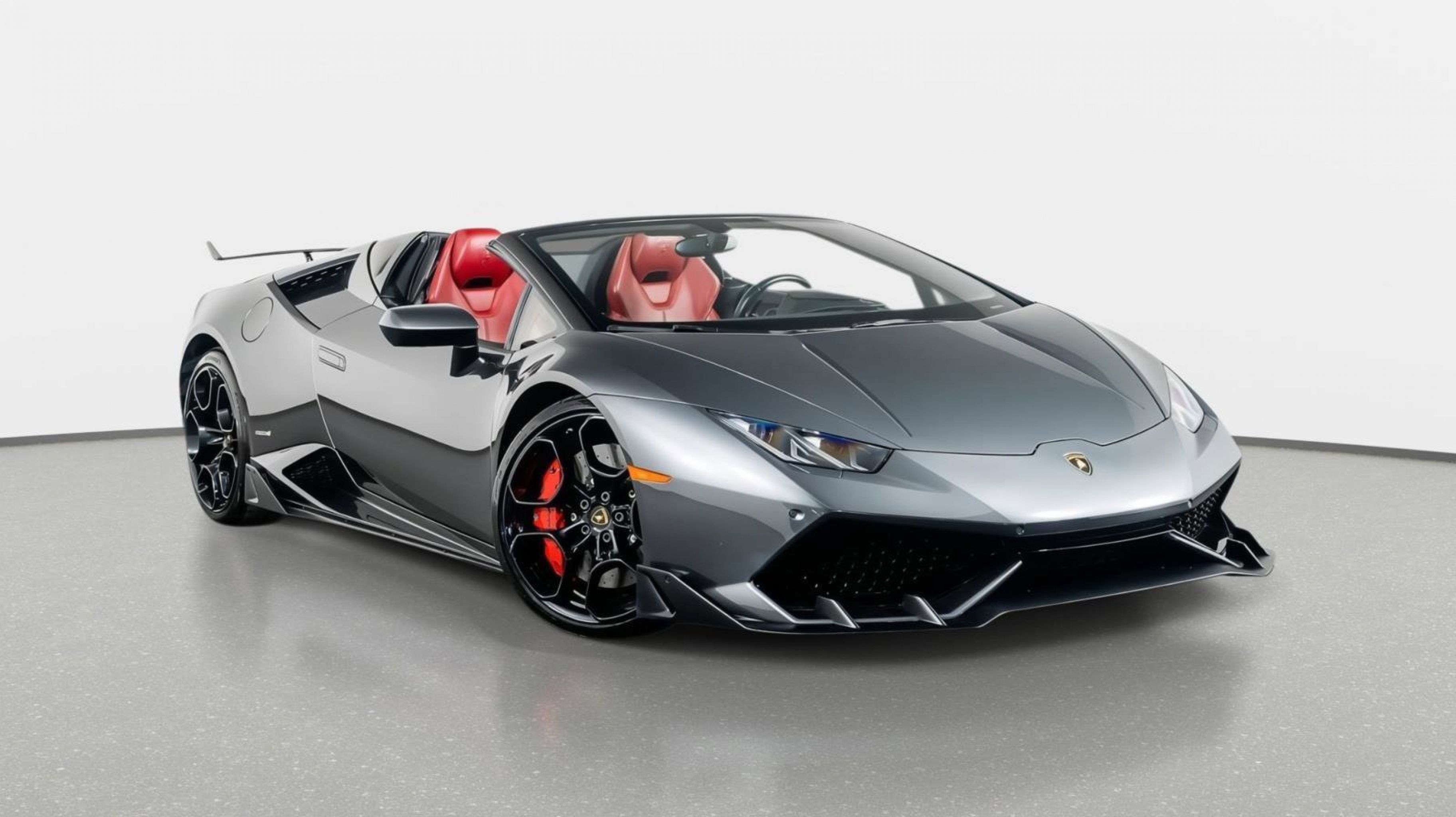 2017 Lamborghini Huracan LP610-4 Spyder's photo