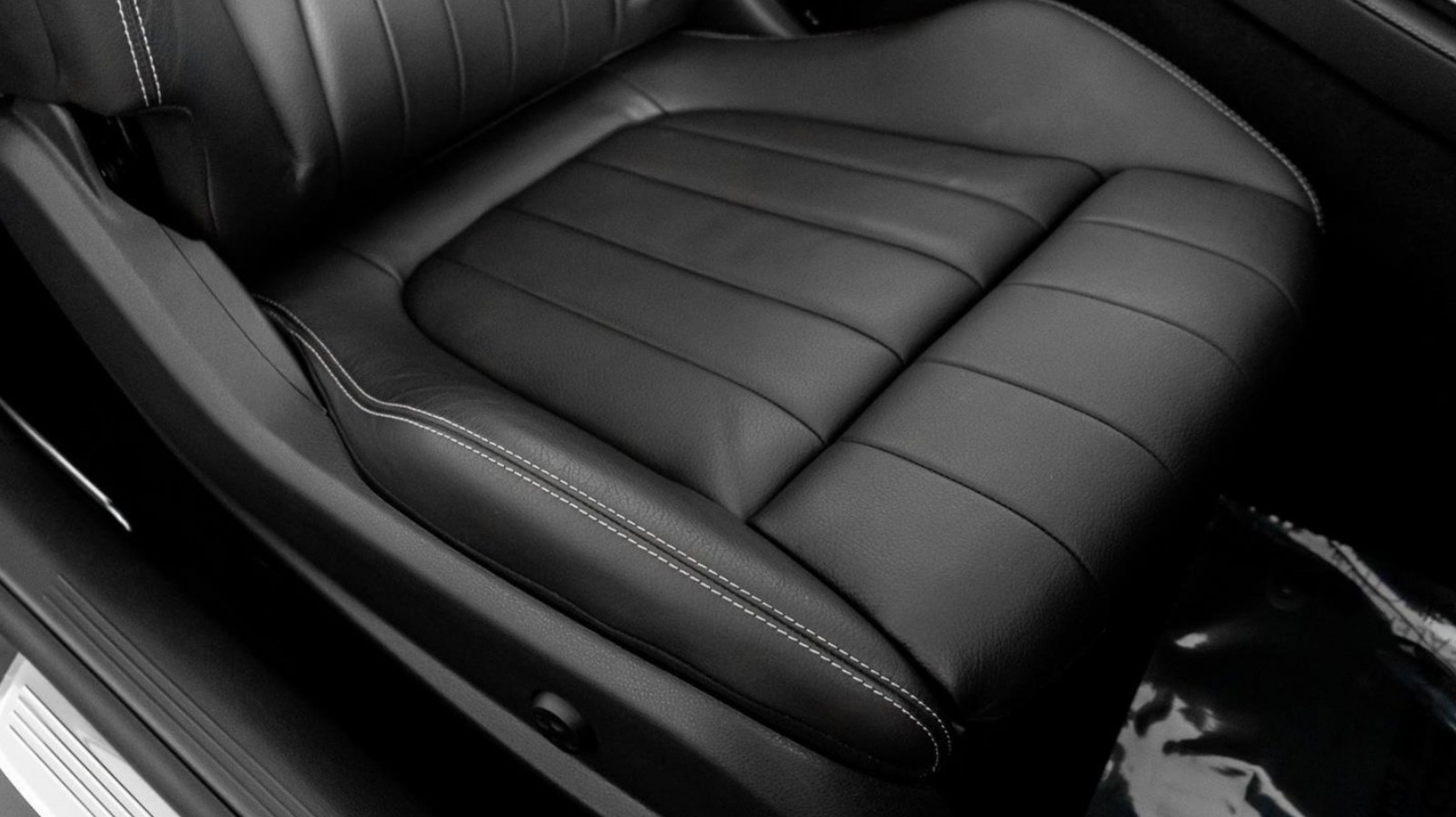 2023 Mercedes-Benz E-Class E450 - Photo 31