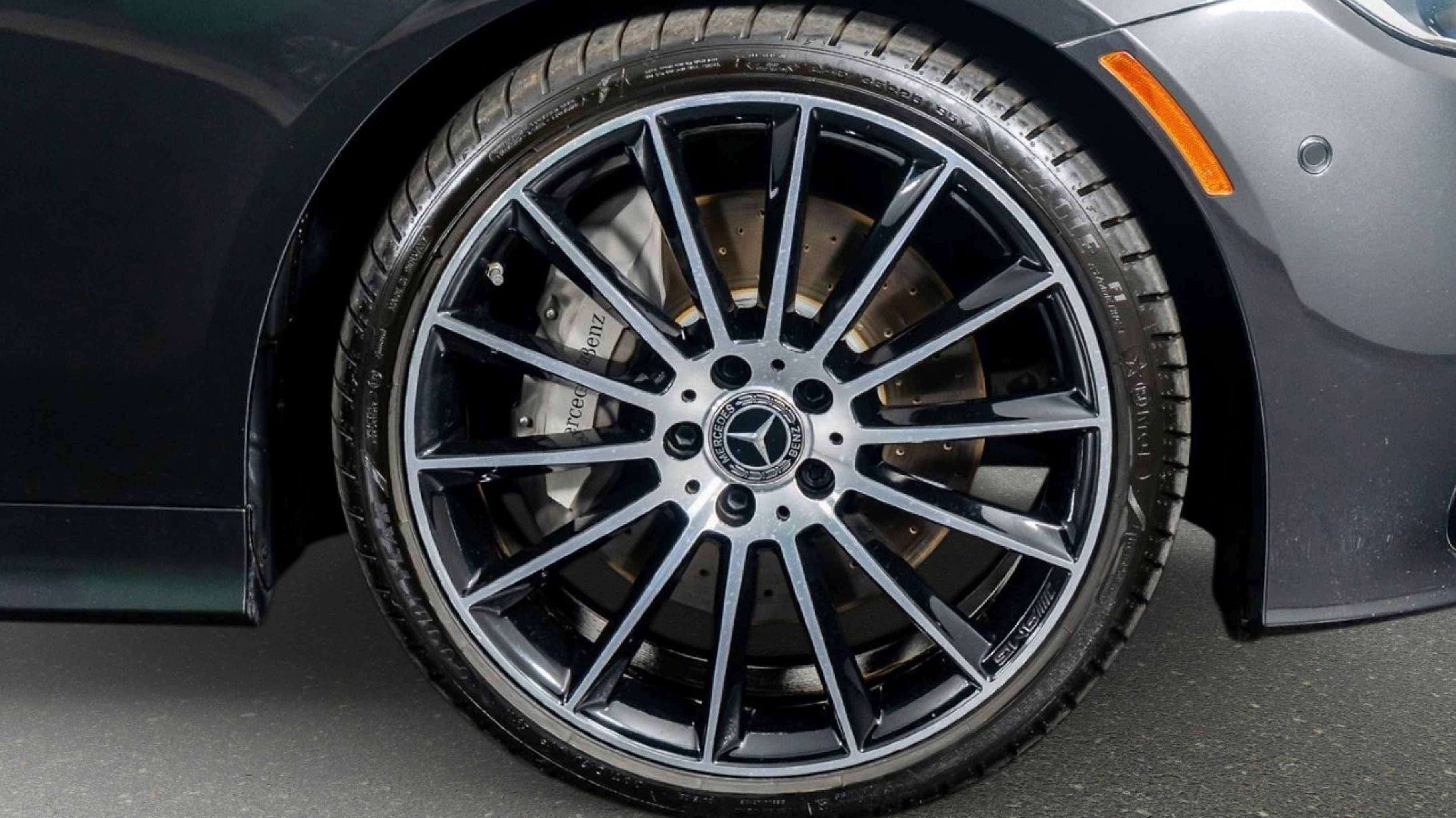 2023 Mercedes-Benz E-Class E450 - Photo 8