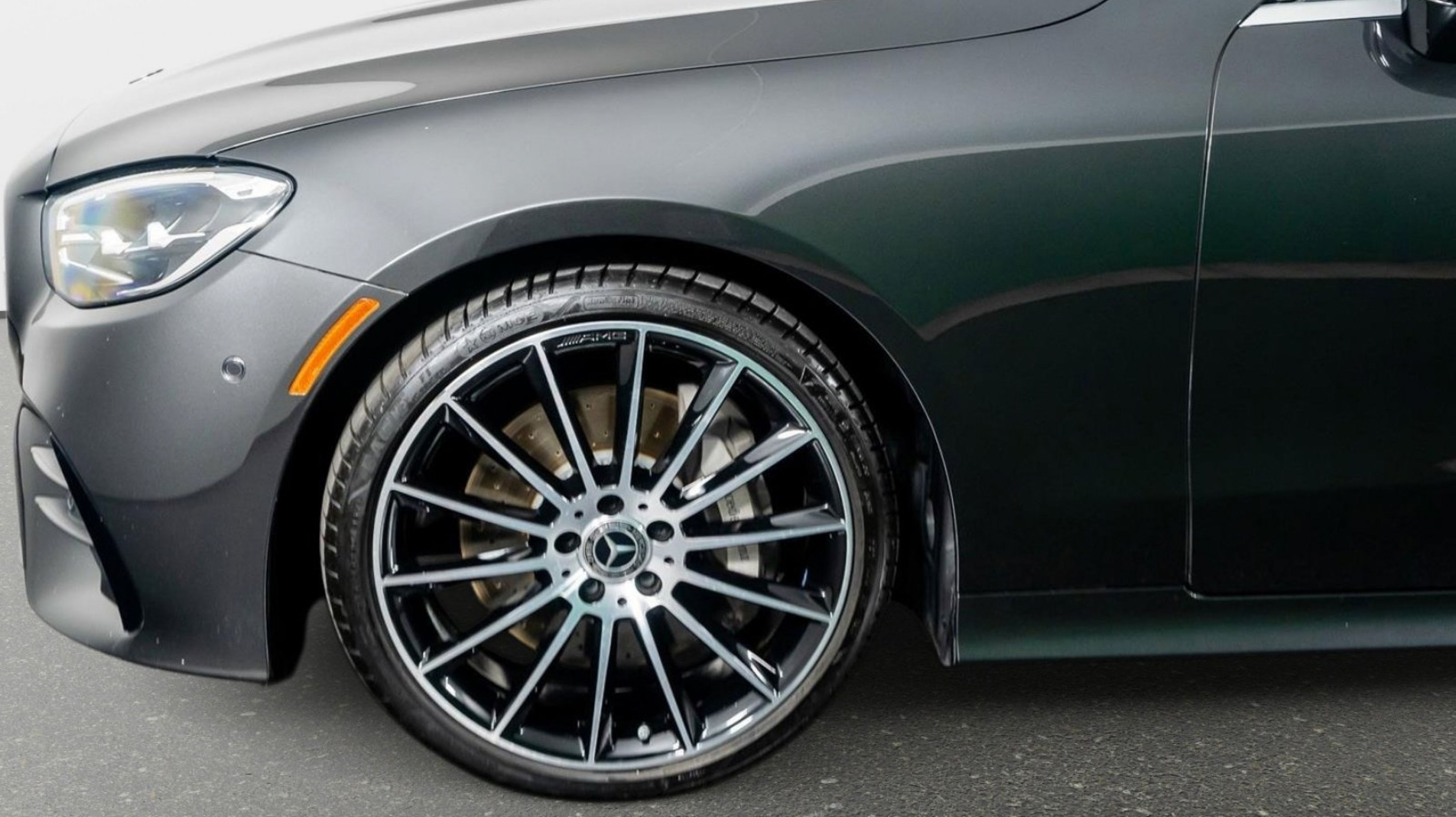 2023 Mercedes-Benz E-Class E450 - Photo 20